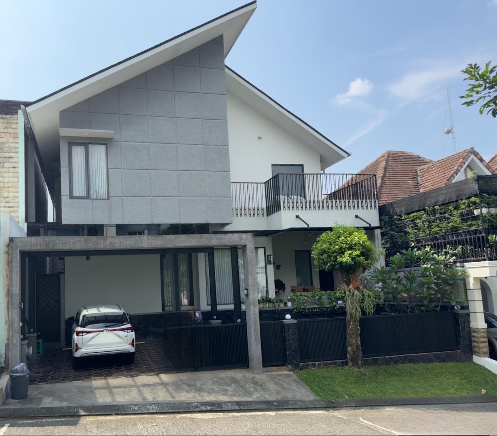 Rumah Villa 2 Lantai Siap Huni Fully Furnished Di Sentul City Bogor