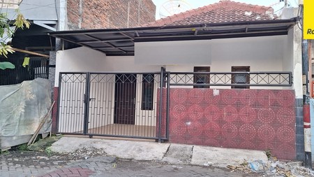 Dijual Rumah 2 lantai di Ploso Timur Surabaya