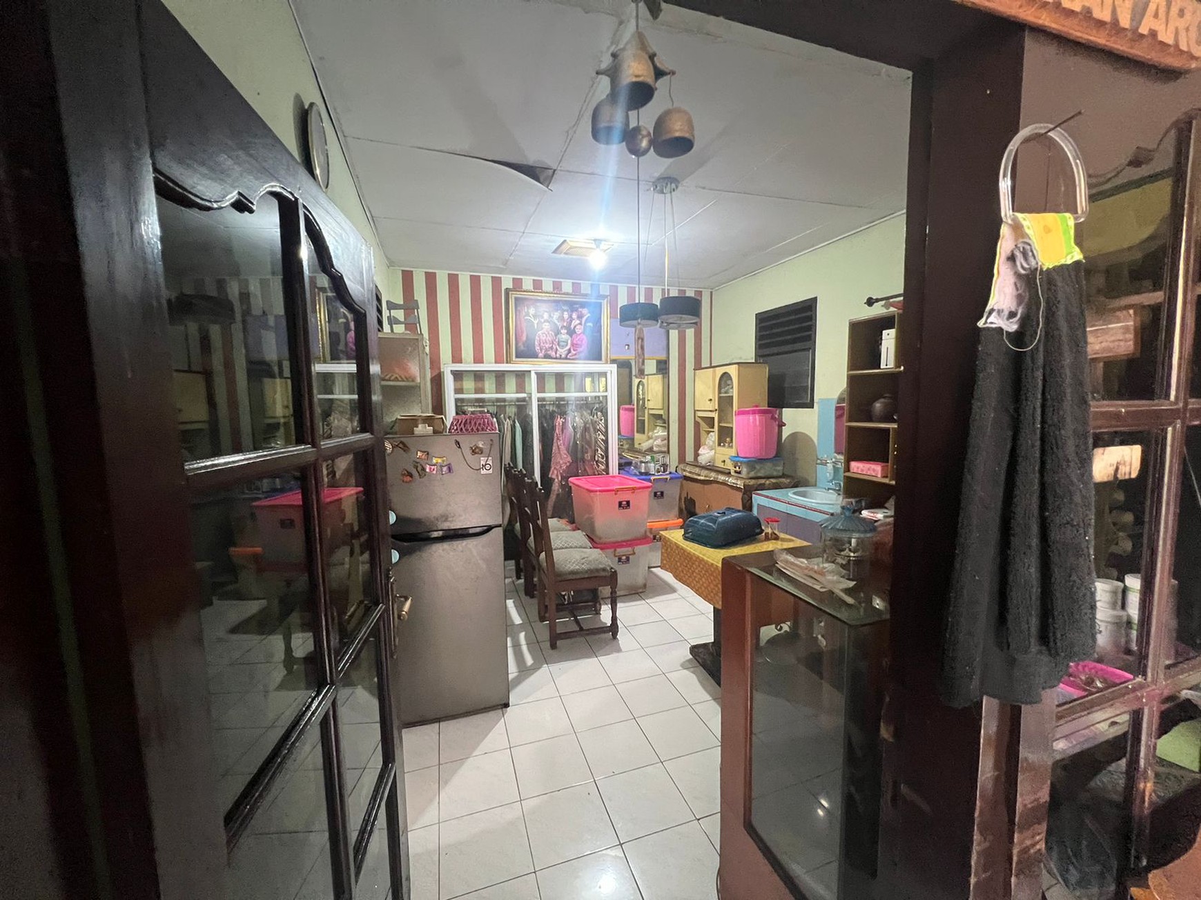 Dijual Rumah Dengan Lahan Luas di Radio Dalam