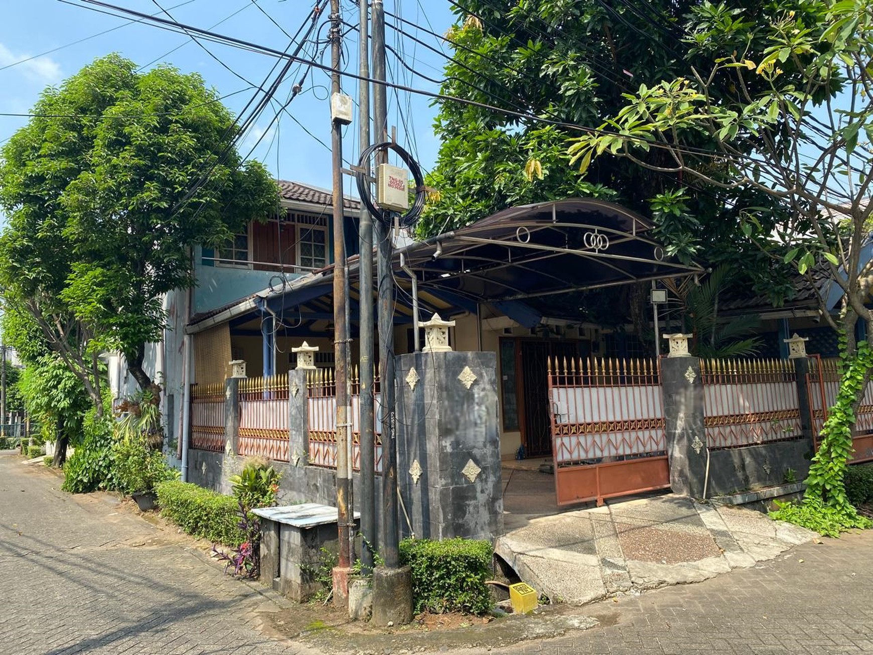 Rumah sudut, hitung tanah Bonus Rumah di Bintaro Jaya 