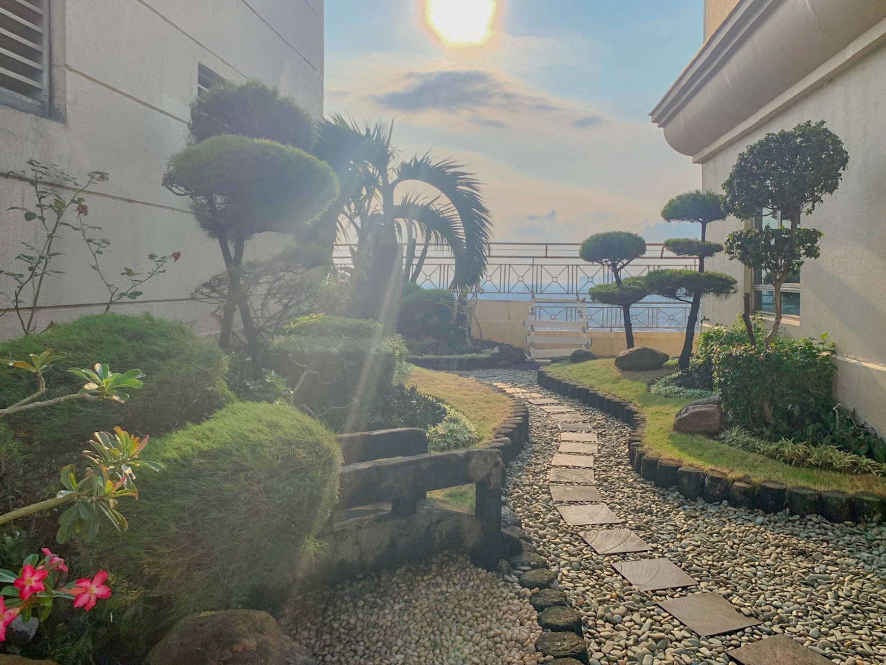 APARTEMEN PENTHOUSE, PRIME LOCATION, AREA PERMATA HIJAU, AKSES MUDAH KE KEBAYORAN BARU, PONDOK INDAH, KEMANG.