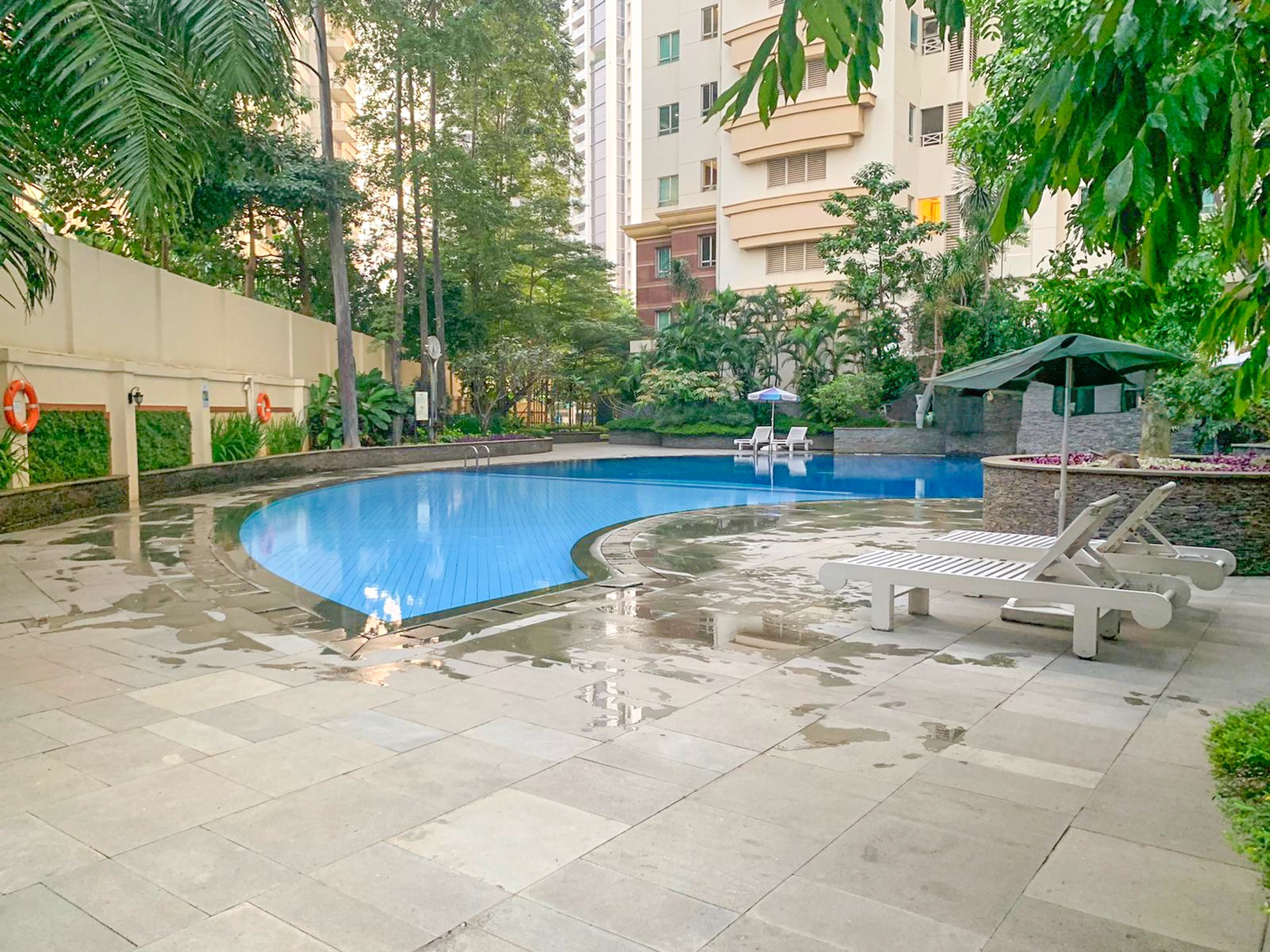 APARTEMEN PENTHOUSE, PRIME LOCATION, AREA PERMATA HIJAU, AKSES MUDAH KE KEBAYORAN BARU, PONDOK INDAH, KEMANG.