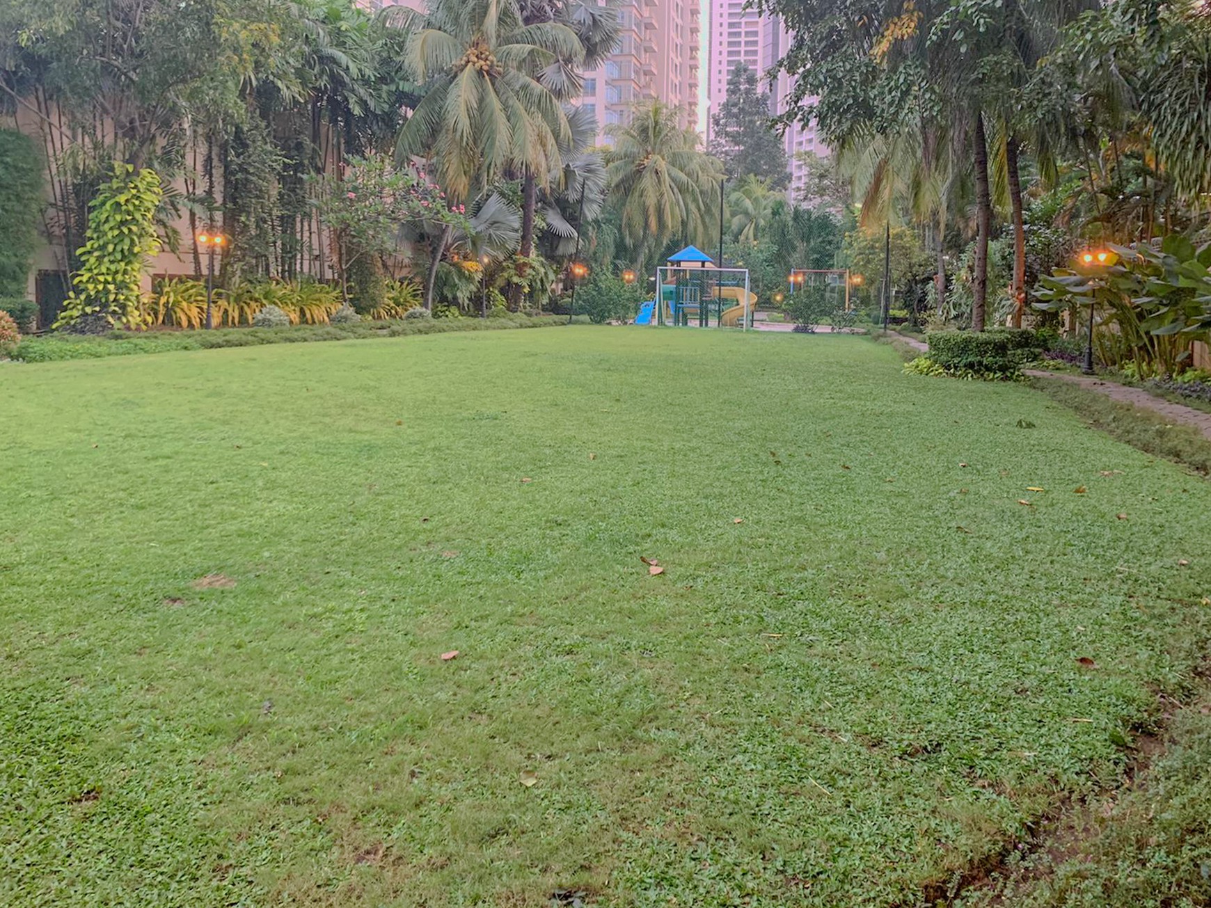 APARTEMEN PENTHOUSE, PRIME LOCATION, AREA PERMATA HIJAU, AKSES MUDAH KE KEBAYORAN BARU, PONDOK INDAH, KEMANG.