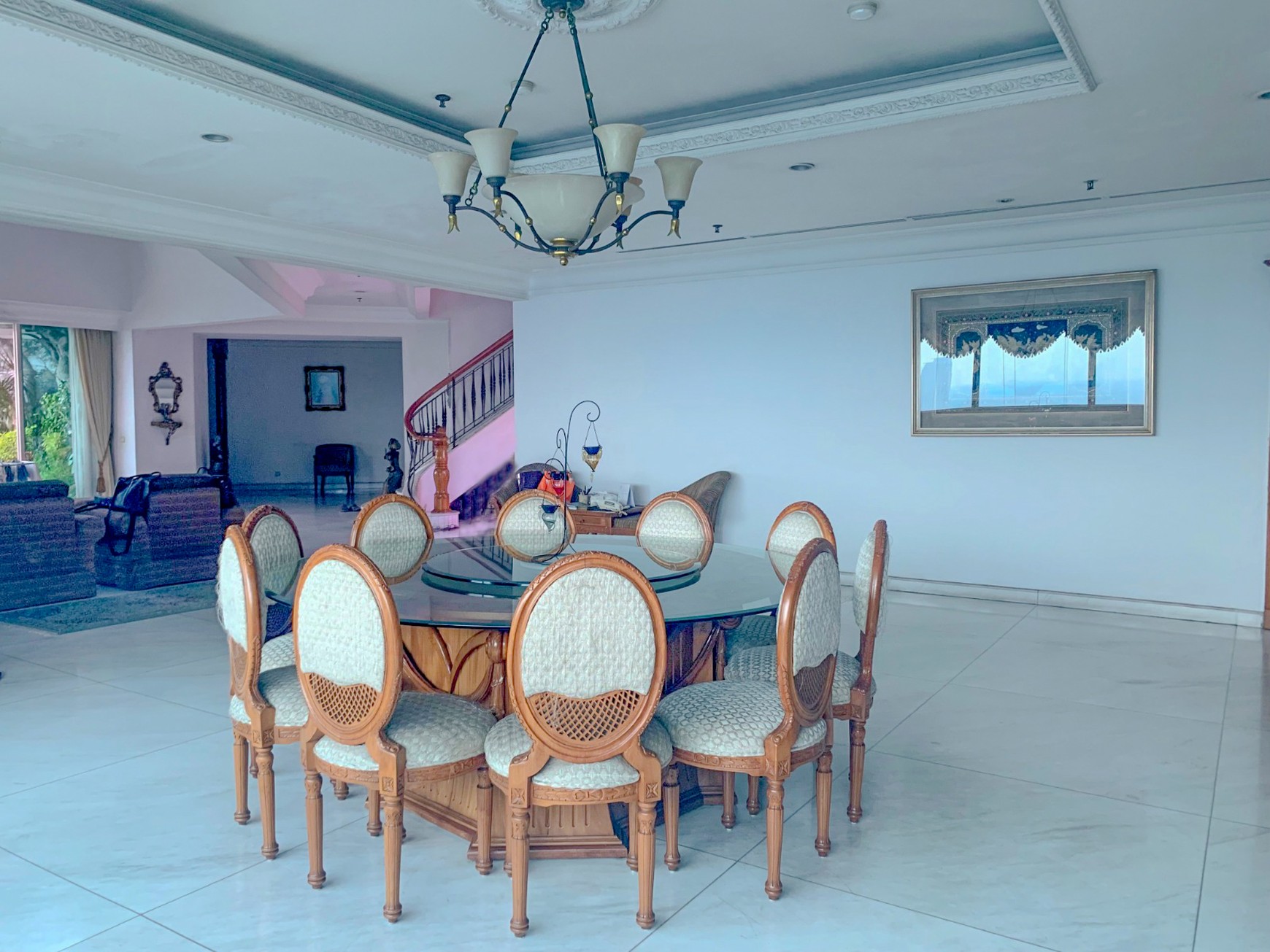 APARTEMEN PENTHOUSE, PRIME LOCATION, AREA PERMATA HIJAU, AKSES MUDAH KE KEBAYORAN BARU, PONDOK INDAH, KEMANG.