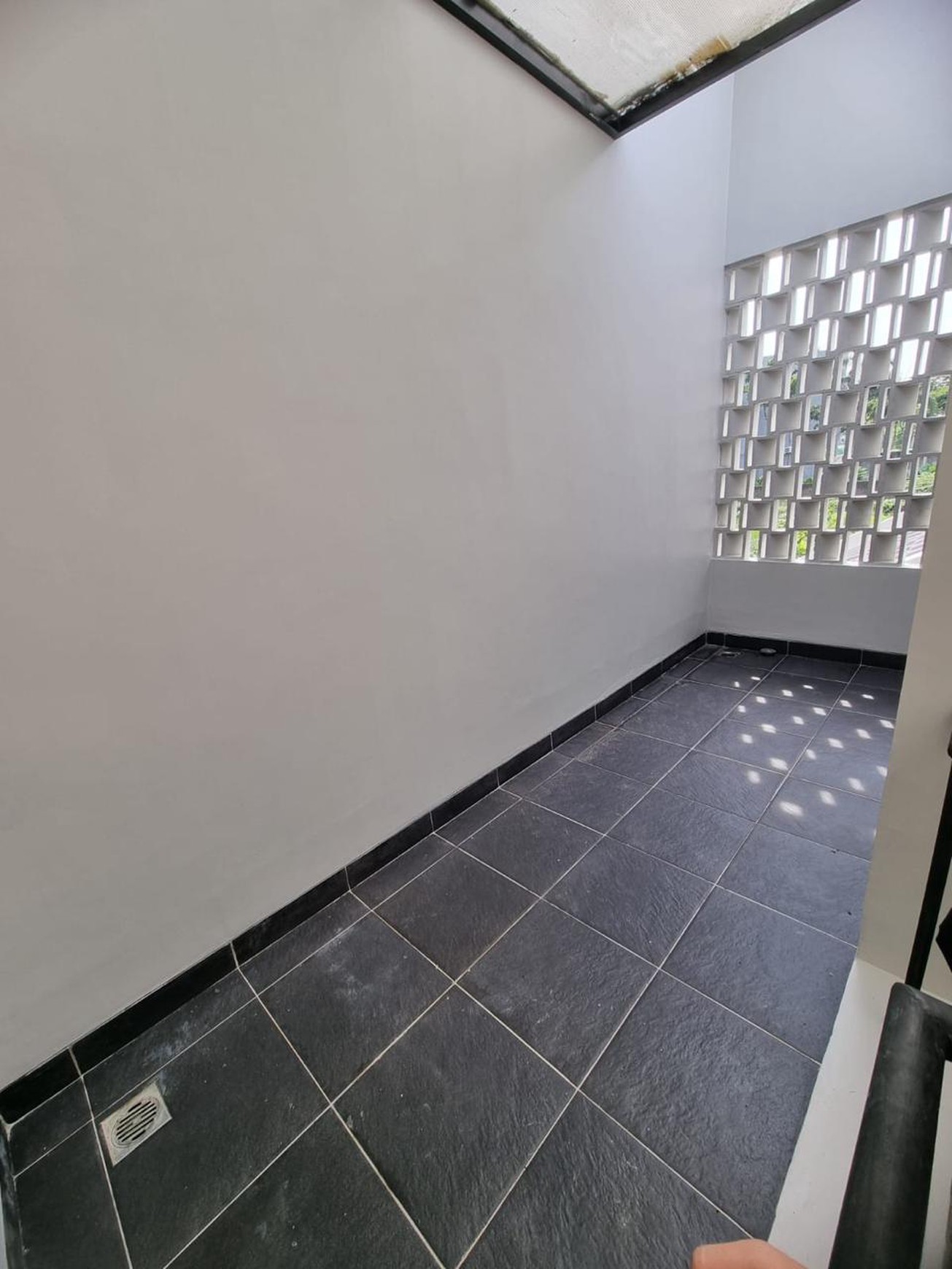 Rumah BARU SIAP HUNI Granada Alicante, Gading Serpong, Tangerang