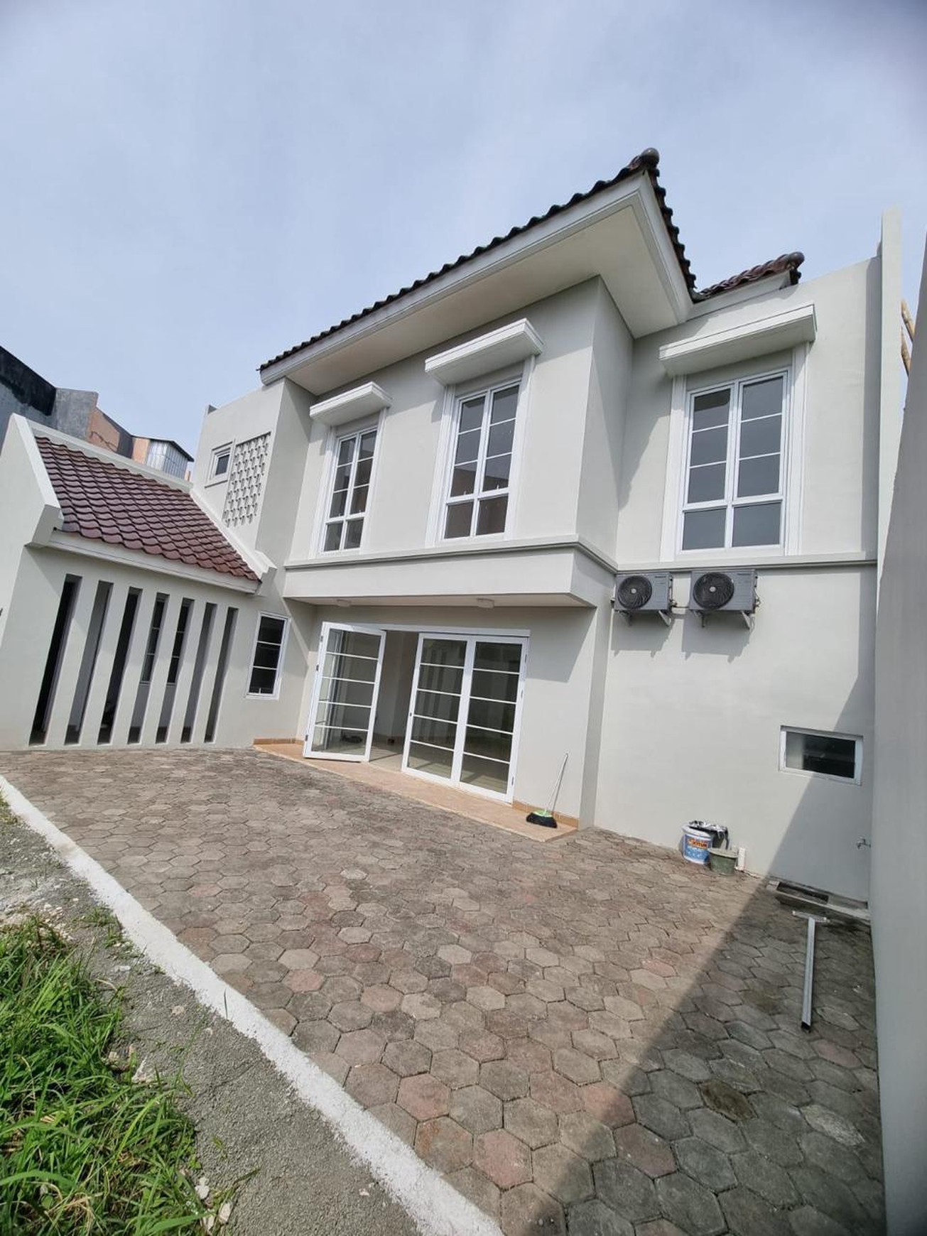 Rumah BARU SIAP HUNI Granada Alicante, Gading Serpong, Tangerang