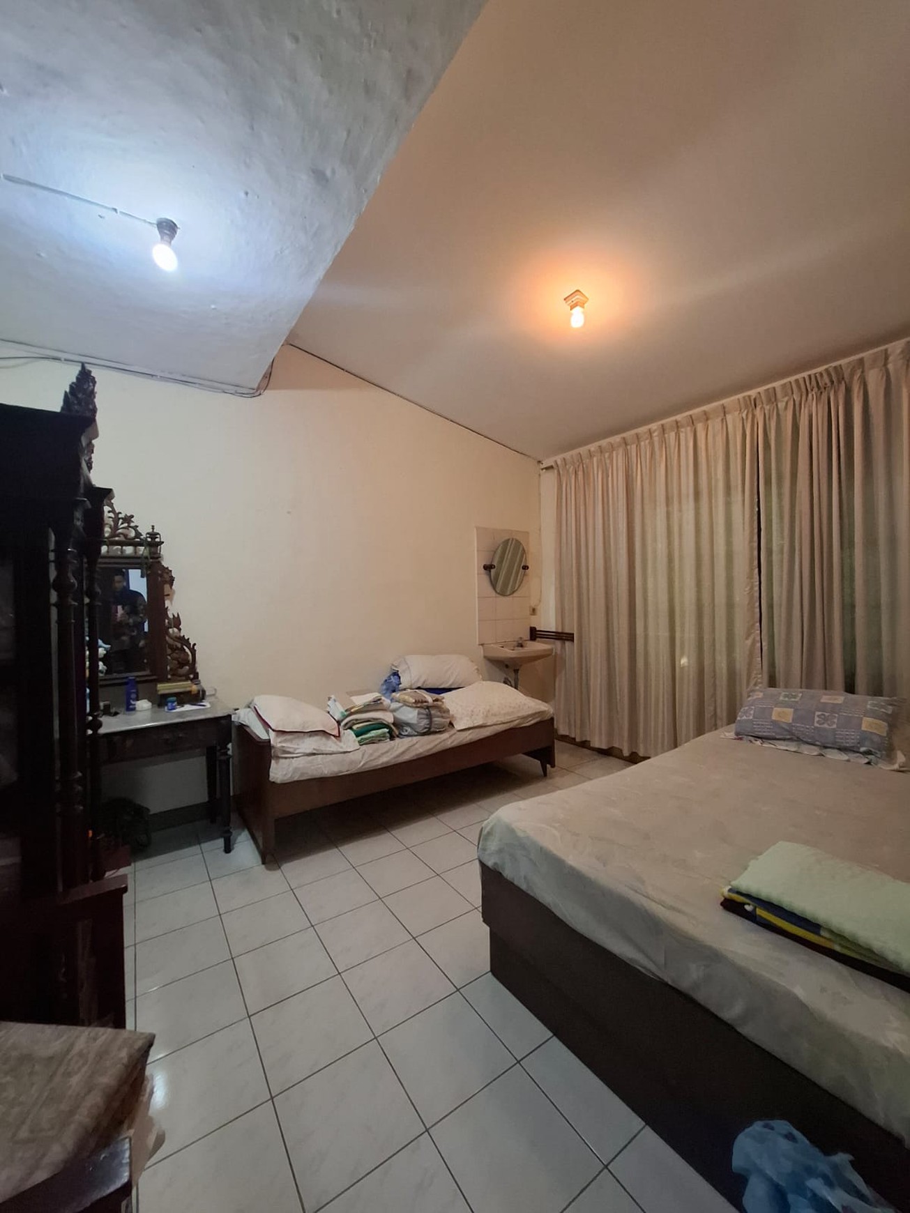 DIJUAL RUMAH HITUNG TANAH JL WIDYA CHANDRA KEBAYORAN BARU