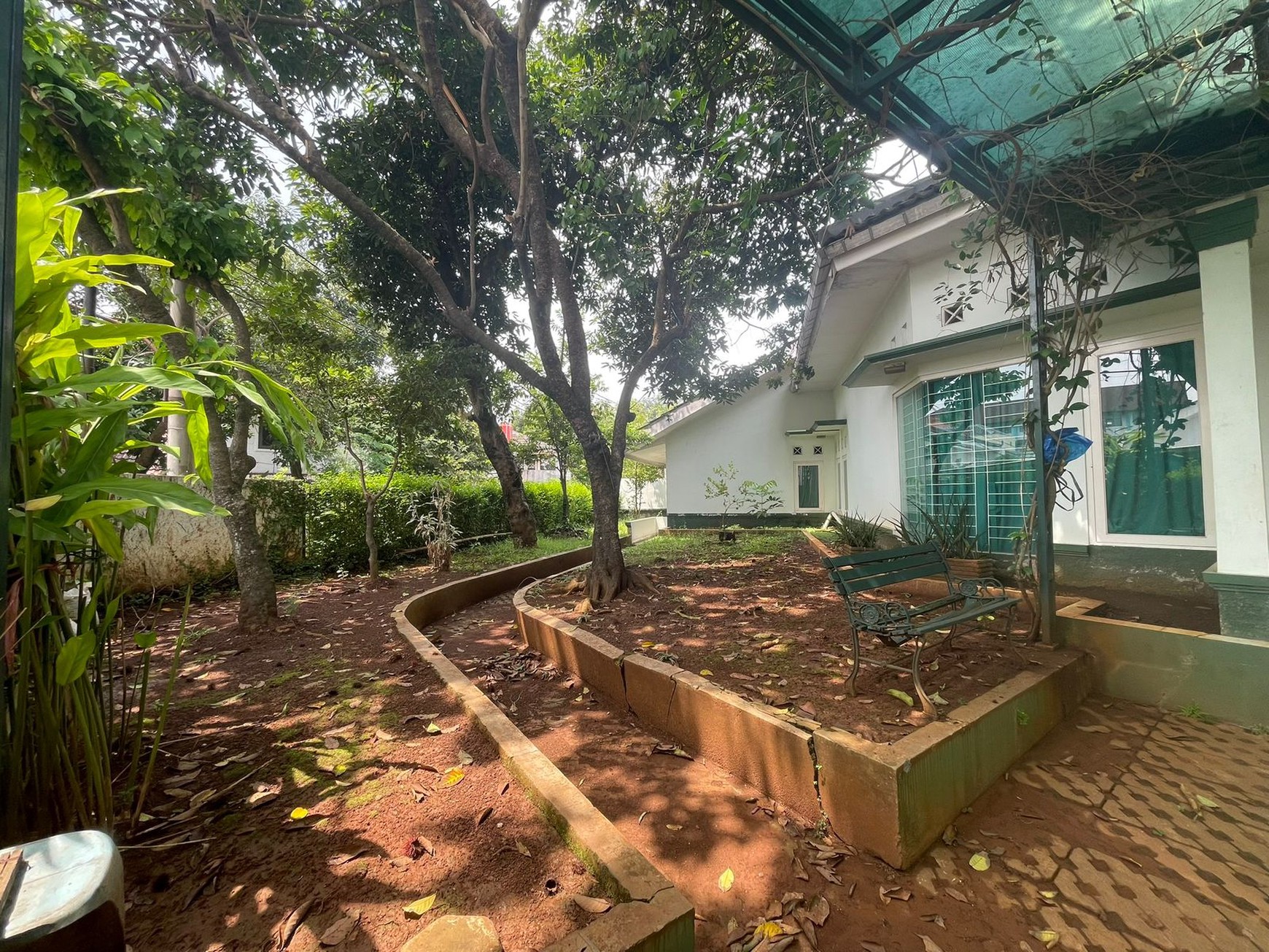 Rumah Bagus Di Taman Mangu Indah, Jl Dahlia Pondok Aren