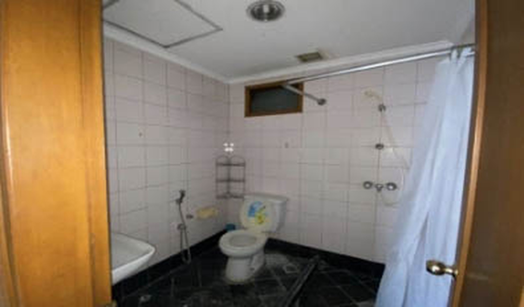 Apartemen Slipi, Palmerah