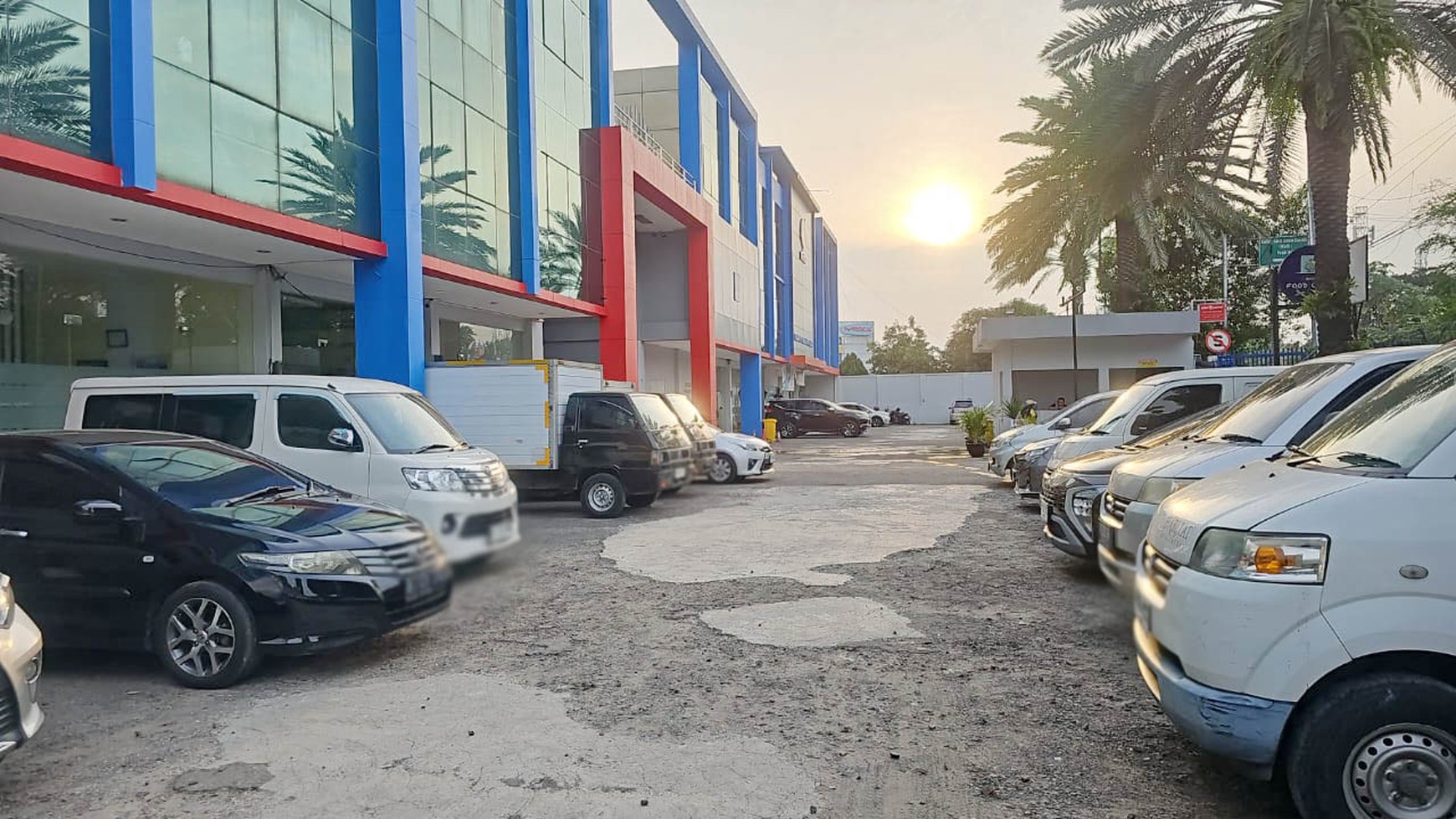 Ruko Raya Simatupang Graha Zima, Pasar Rebo