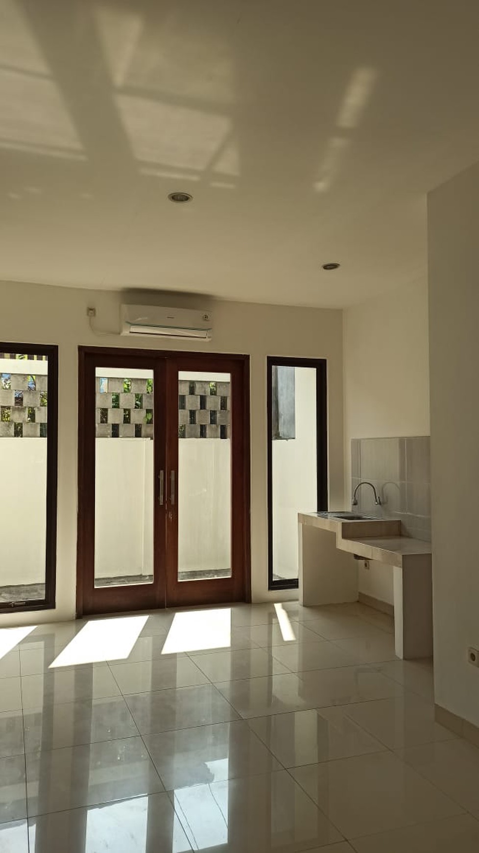 Rumah Bagus Di Villa Lalita, Jl Garuda Ciputat Tangerang Selatan