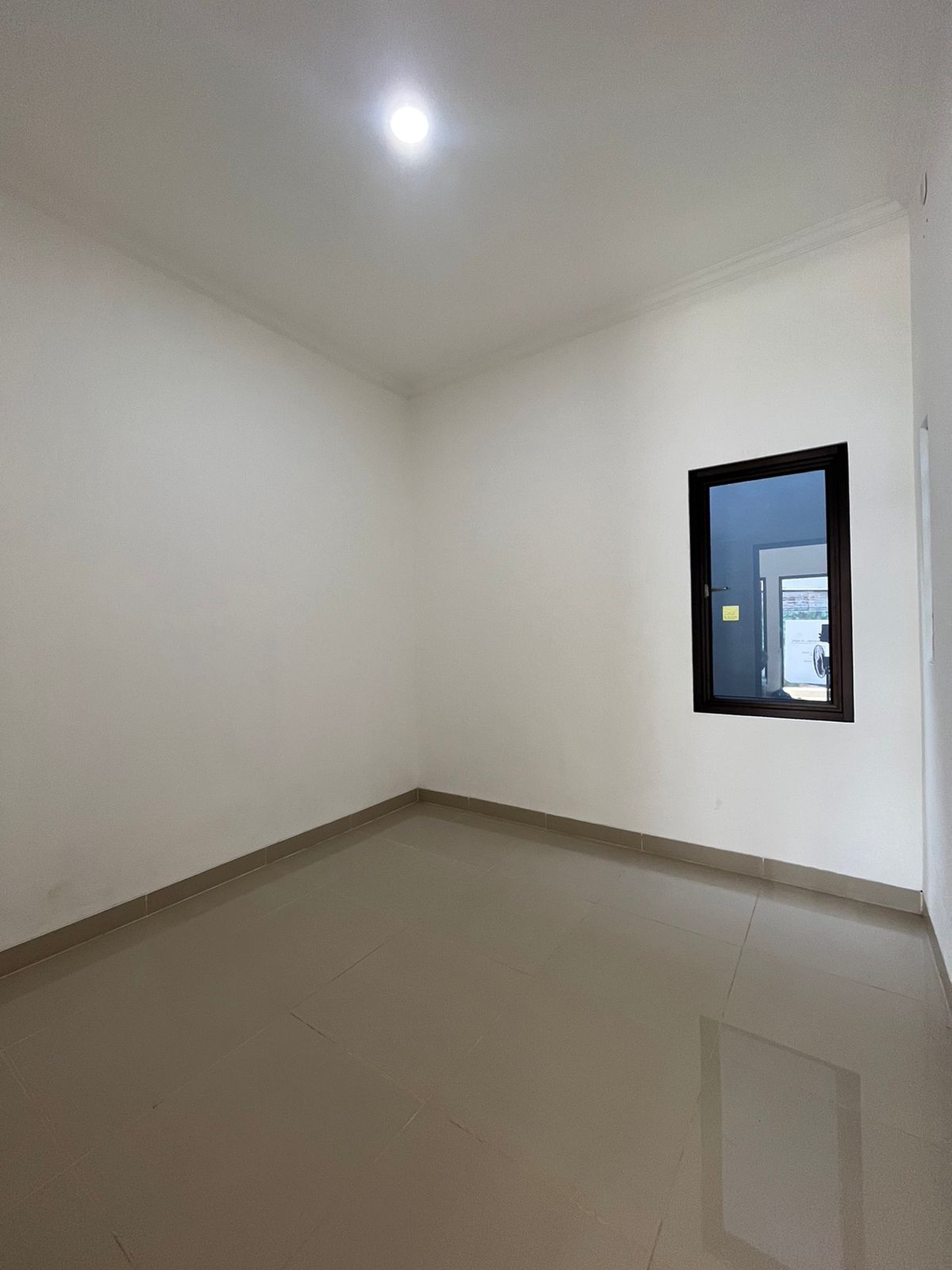 Rumah Brand new minimalis di Cipadu Pondok Aren