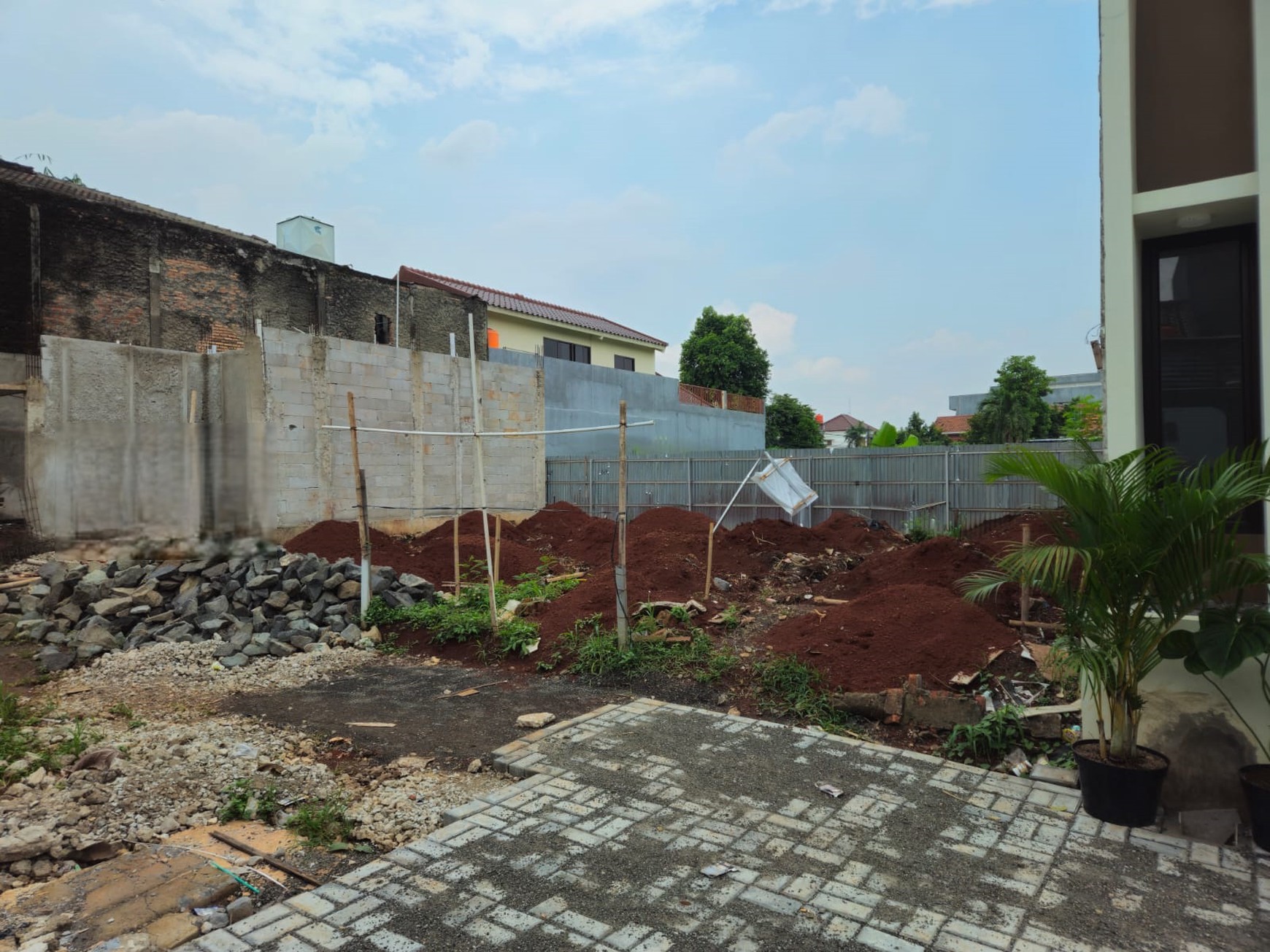 Rumah Brand new minimalis di Cipadu Pondok Aren