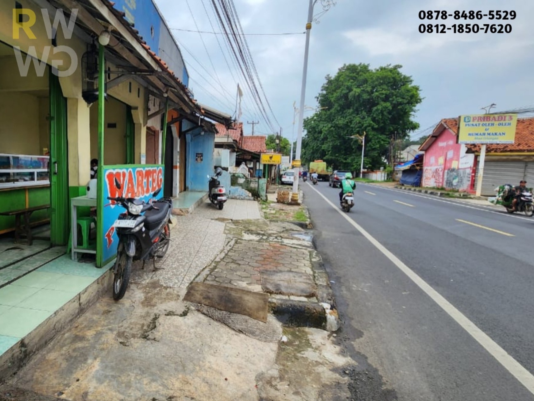 Rumah Dijual di Jalan Raya Cibening Purwakarta - Lokasi Strategis, Ada Kios & Kontrakan Siap Usaha