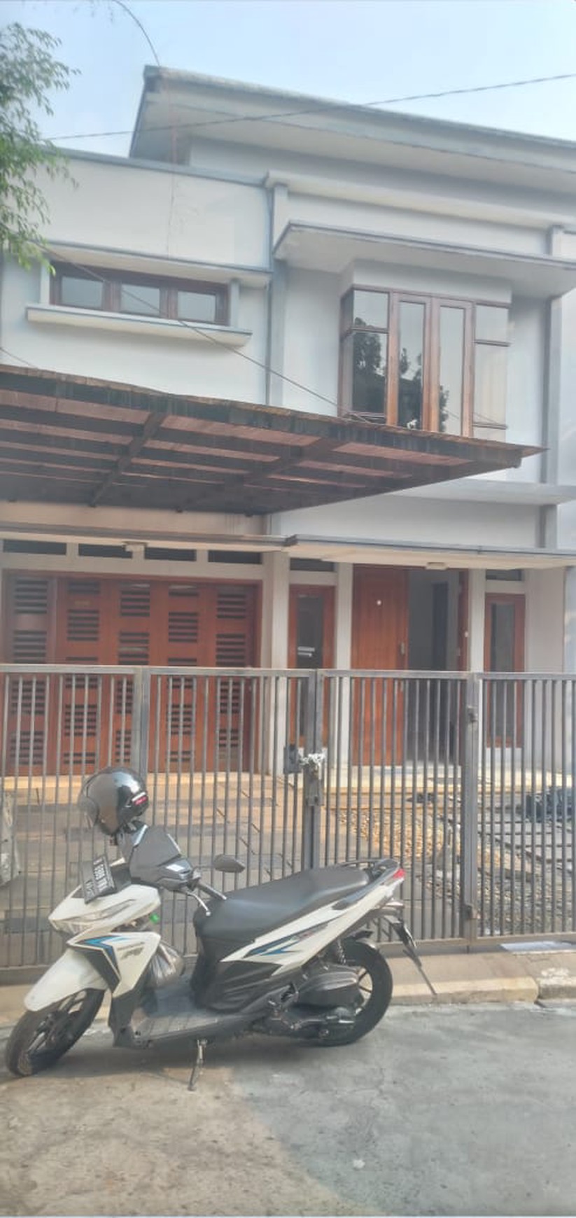 Rumah Bagus Di Casa 23, Jl Balong Raya Lebak Bulus