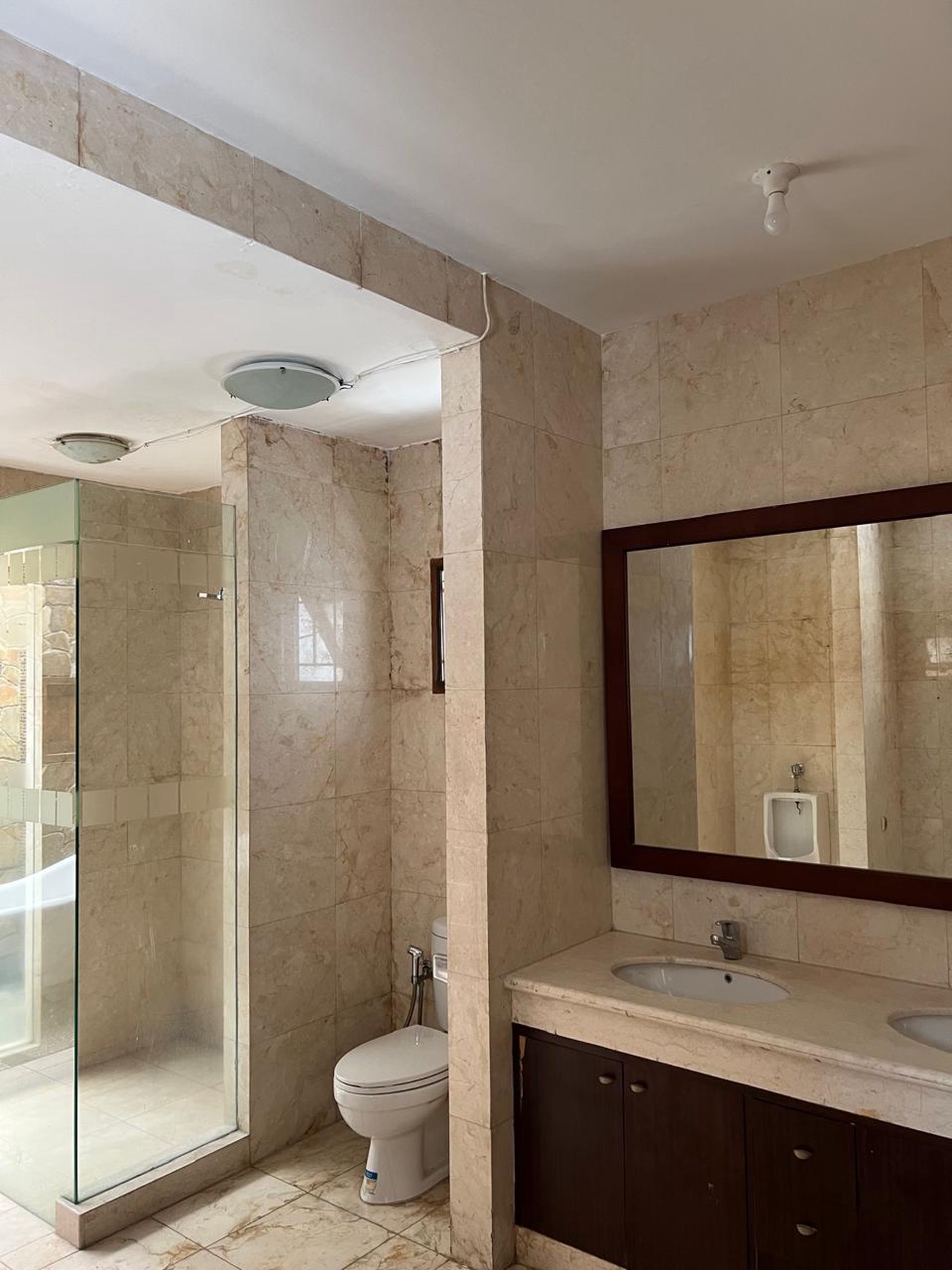 Rumah siap huni jl. asem cipete lokasi strategis jakarta selatan 