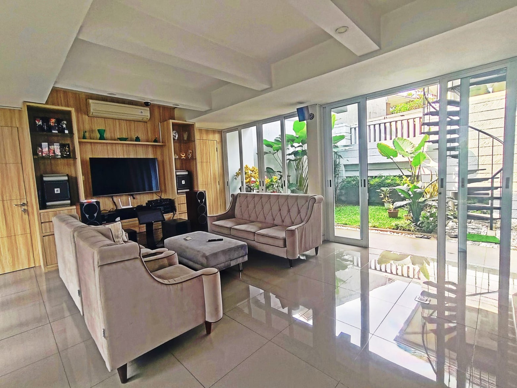 Rumah Bagus Di Mandar Utama Bintaro Jaya Sektor 3