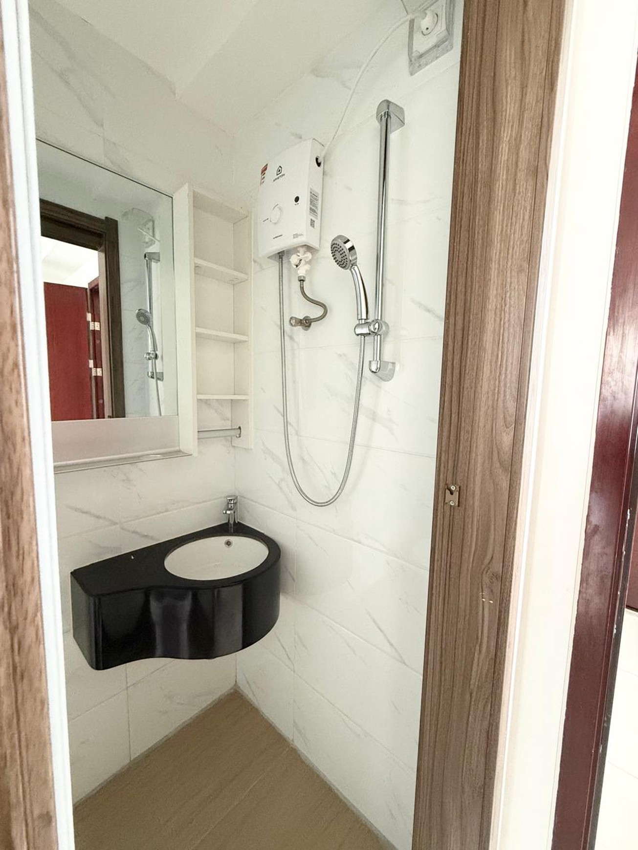 Apart Siap Huni DI Apart Sky House Tangerang Selatan