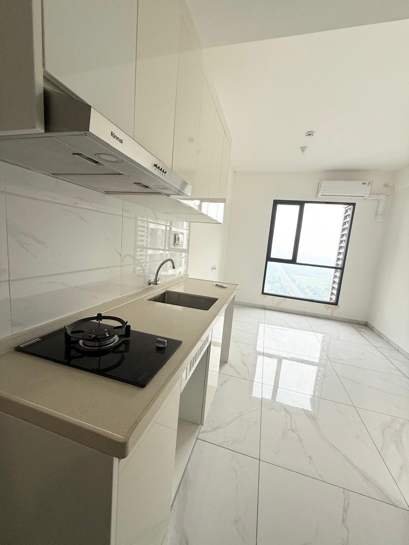 Apart Siap Huni DI Apart Sky House Tangerang Selatan