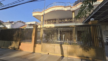 Dijual Rumah Usaha Surabaya Pusat