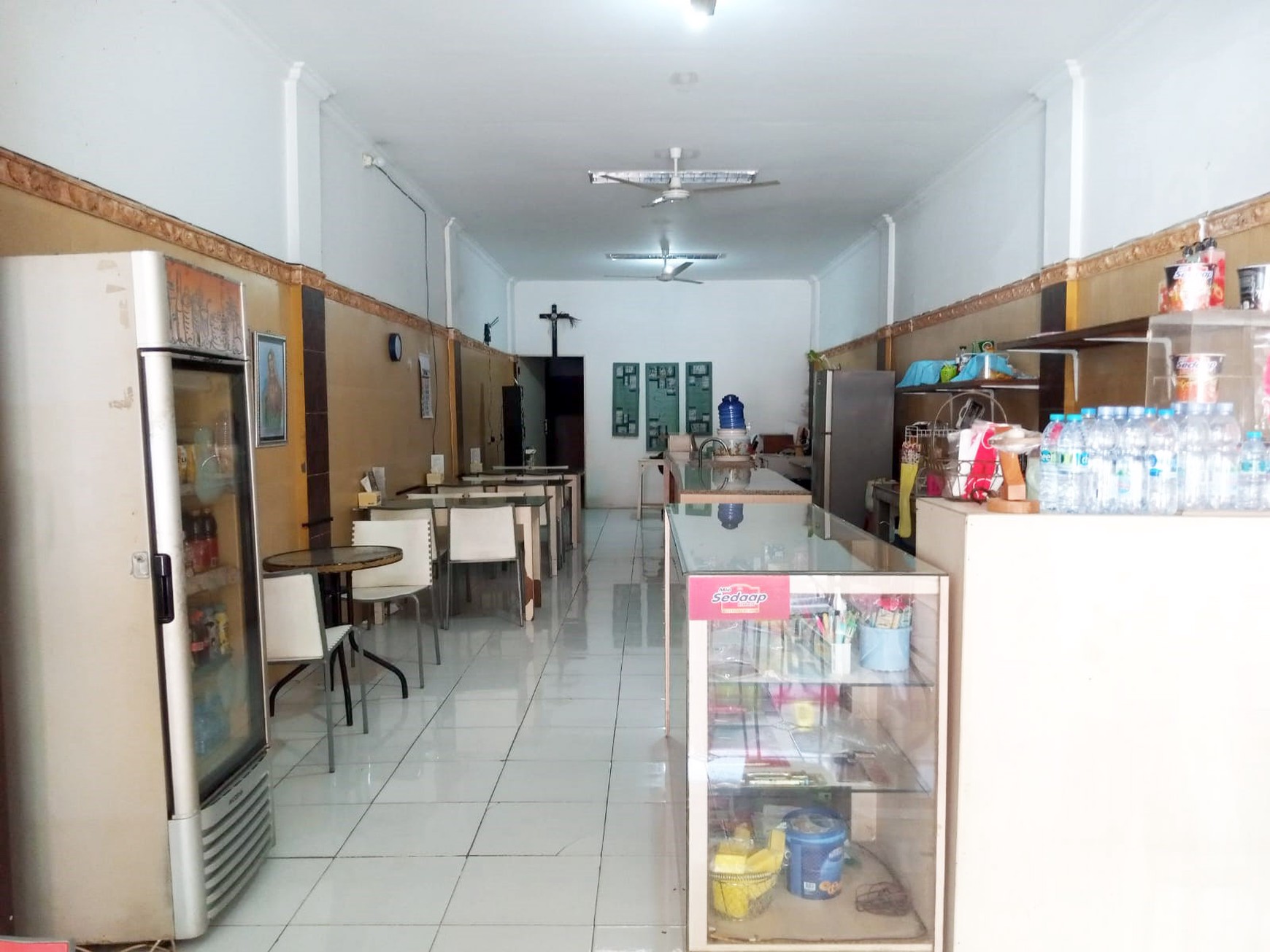 Ruko di Jemur Andayani Surabaya Selatan, 3.5 Lantai, Cocok untuk usaha apapun, SIAP PAKAI - PG -
