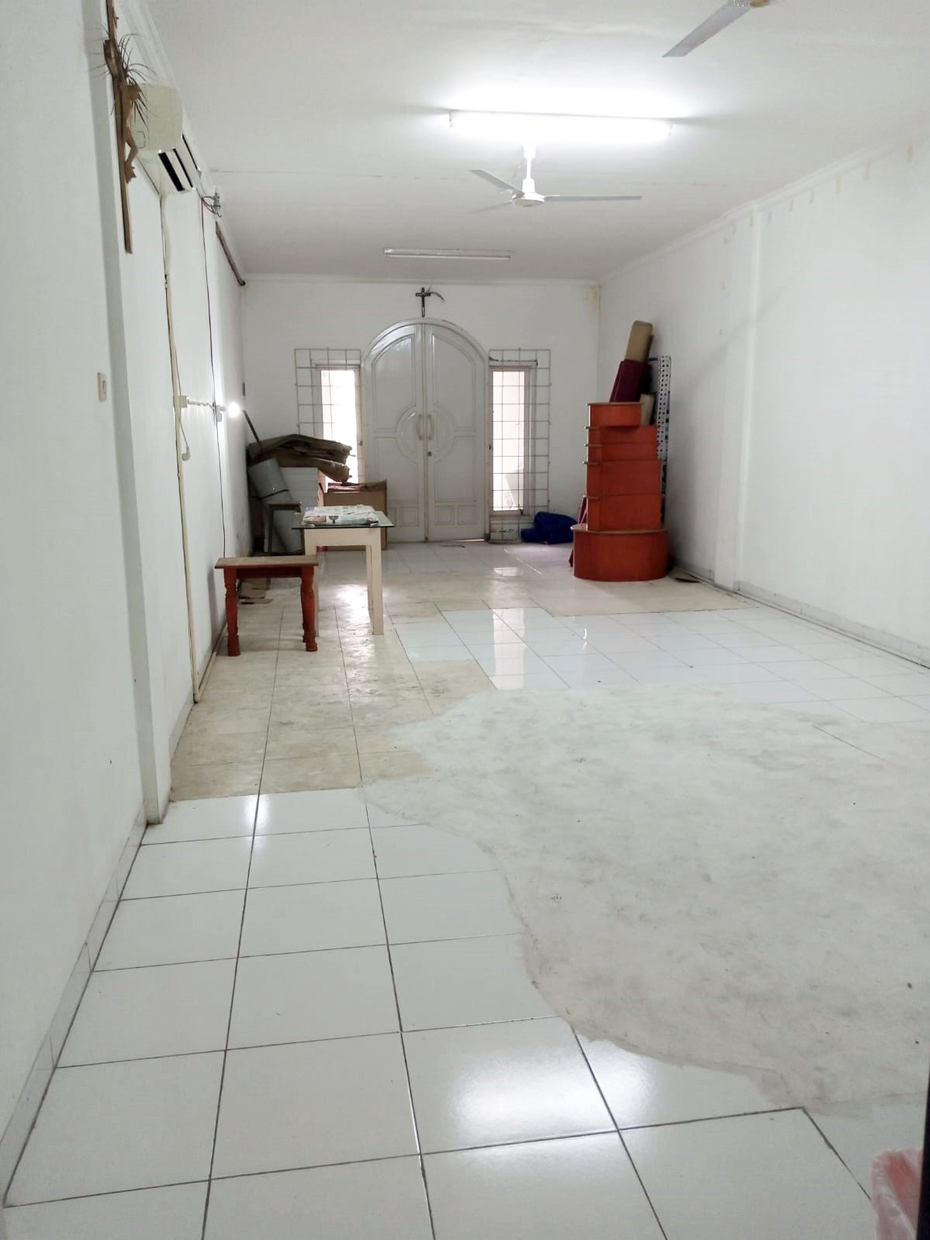Ruko di Jemur Andayani Surabaya Selatan, 3.5 Lantai, Cocok untuk usaha apapun, SIAP PAKAI - PG -