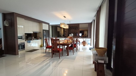 Dijual Rumah Serasa Tinggal di Villa Bali di Sukamulya