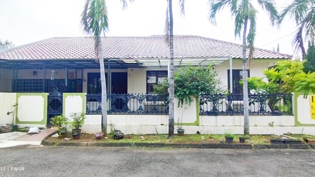 Dijual rumah tengah kota strategis siap huni serpong villa melati mas tangerang selatan