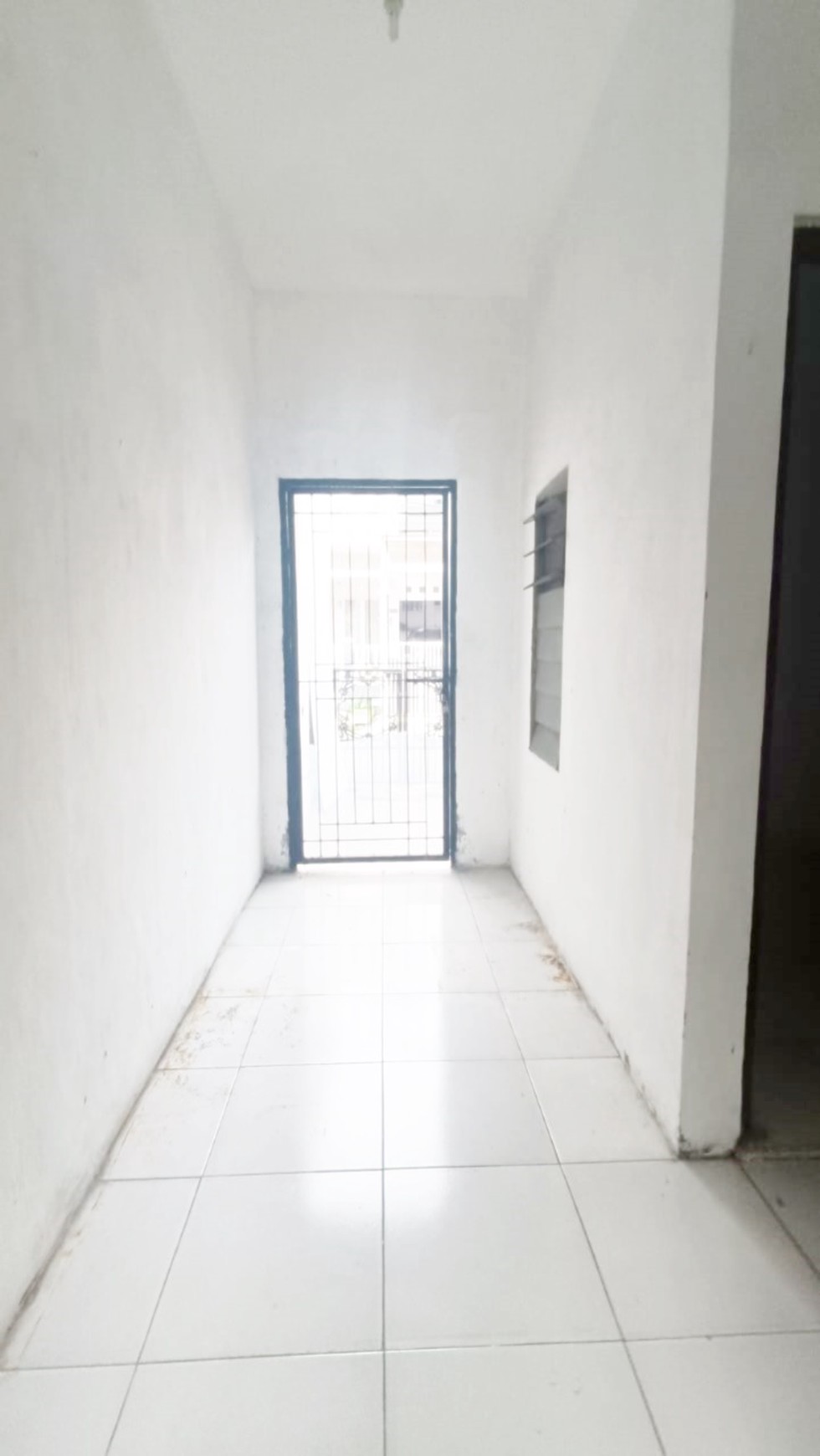 Dijual rumah tengah kota strategis siap huni serpong villa melati mas tangerang selatan