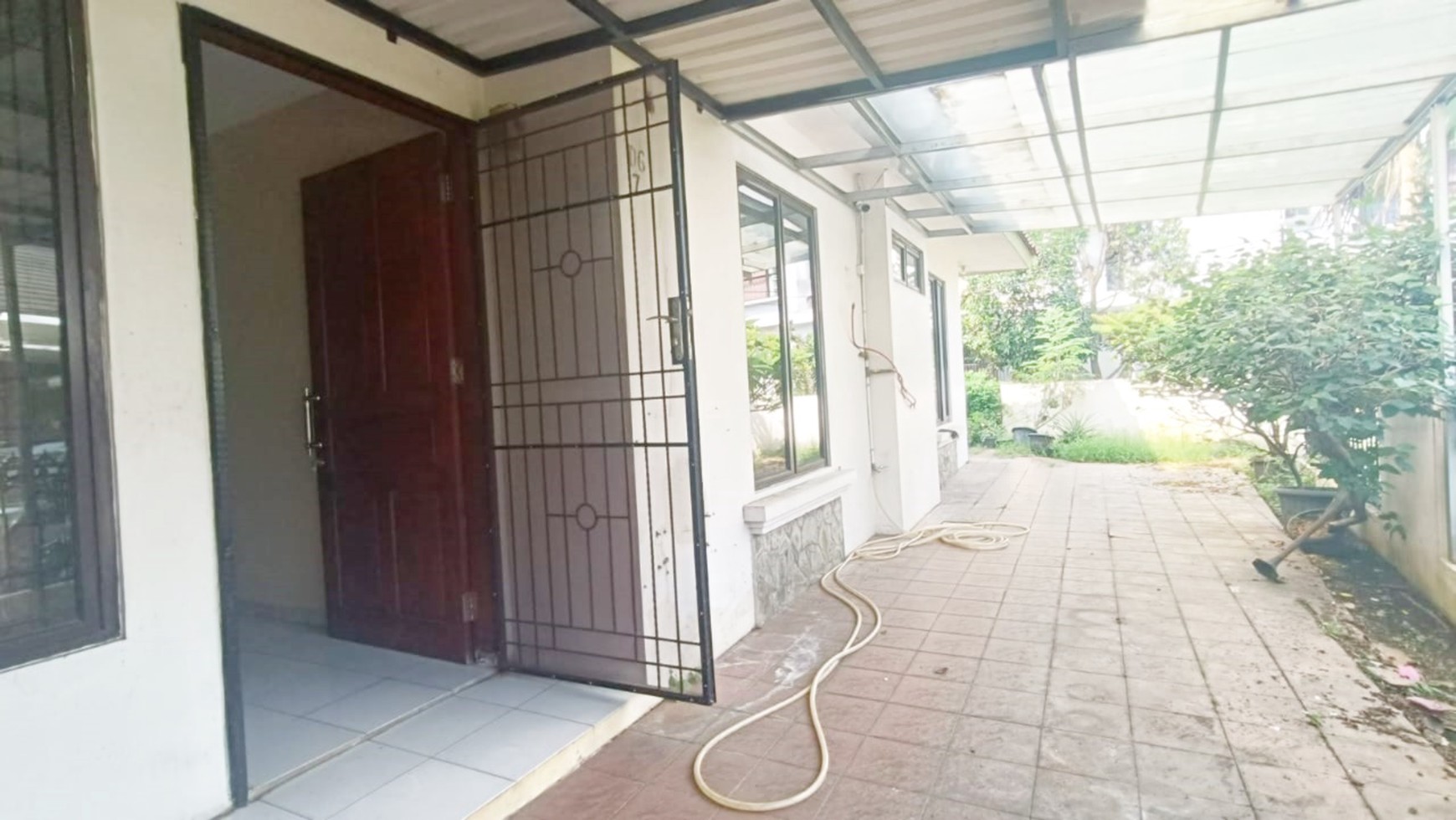 Dijual rumah tengah kota strategis siap huni serpong villa melati mas tangerang selatan