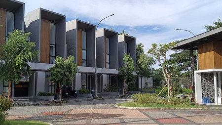 Rumah  Furnished Cluster O2+  , Grand Wisata . Bekasi 