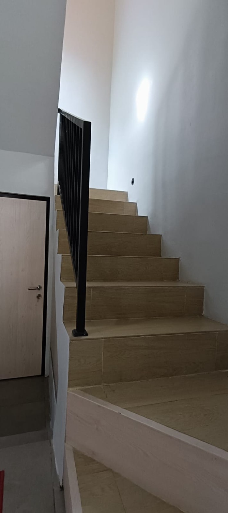 Rumah Furnished Cluster O2+ , Grand Wisata . Bekasi