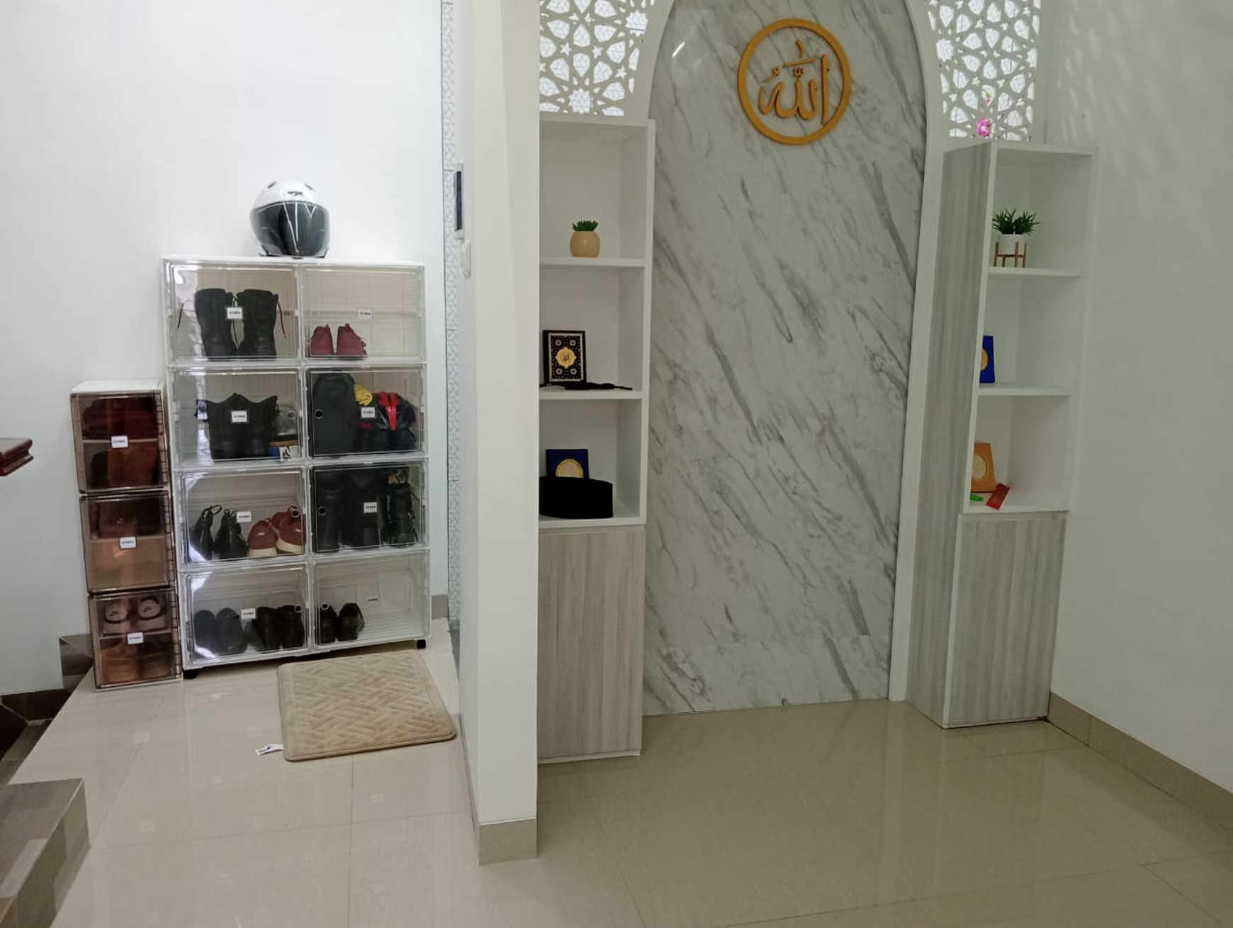 Minimalis, 3 Lantai, Siap Huni, Bebas Banjir, Bisa KPR, Nego