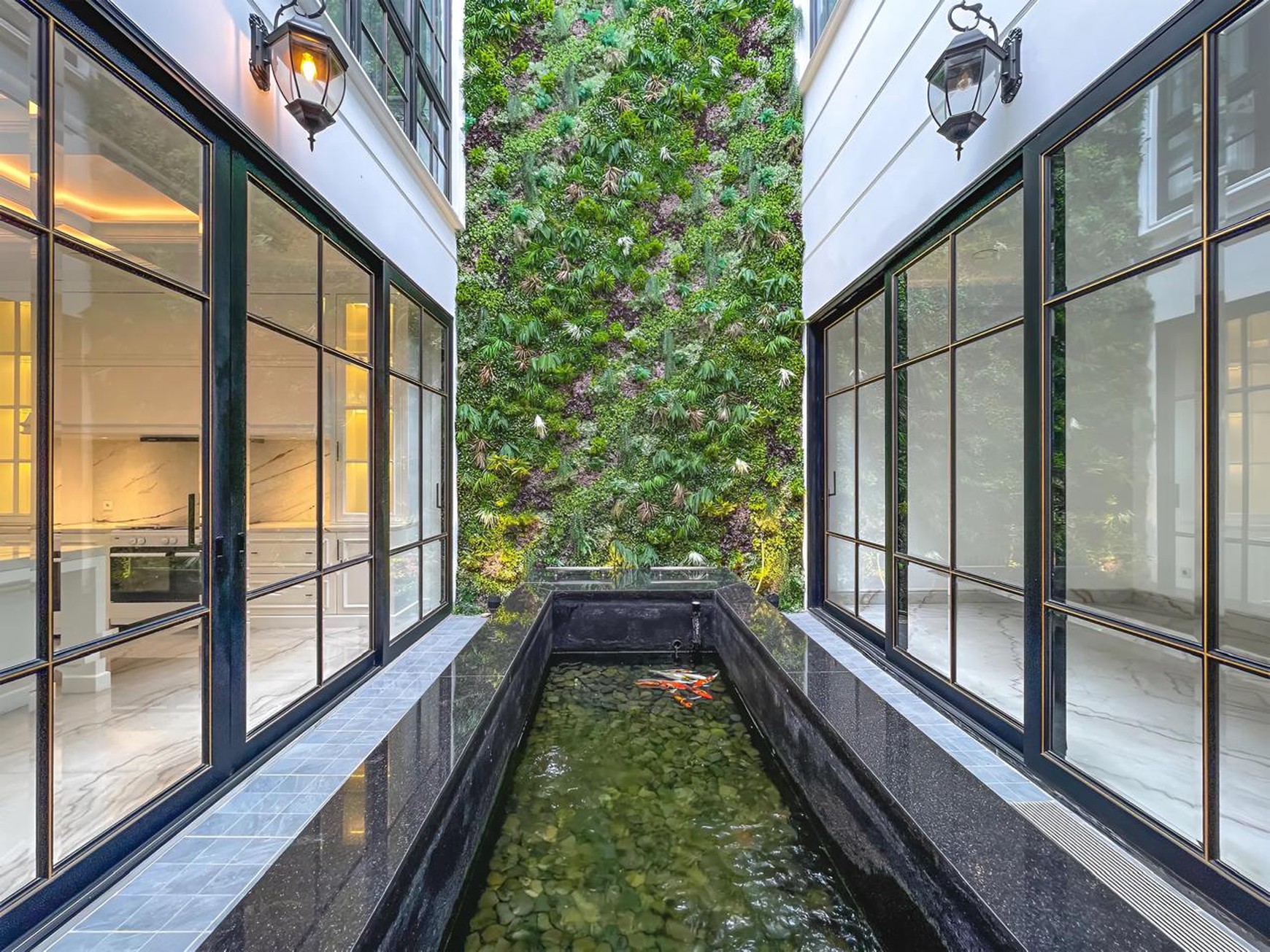 Rumah Hitung Tanah Area Cipete