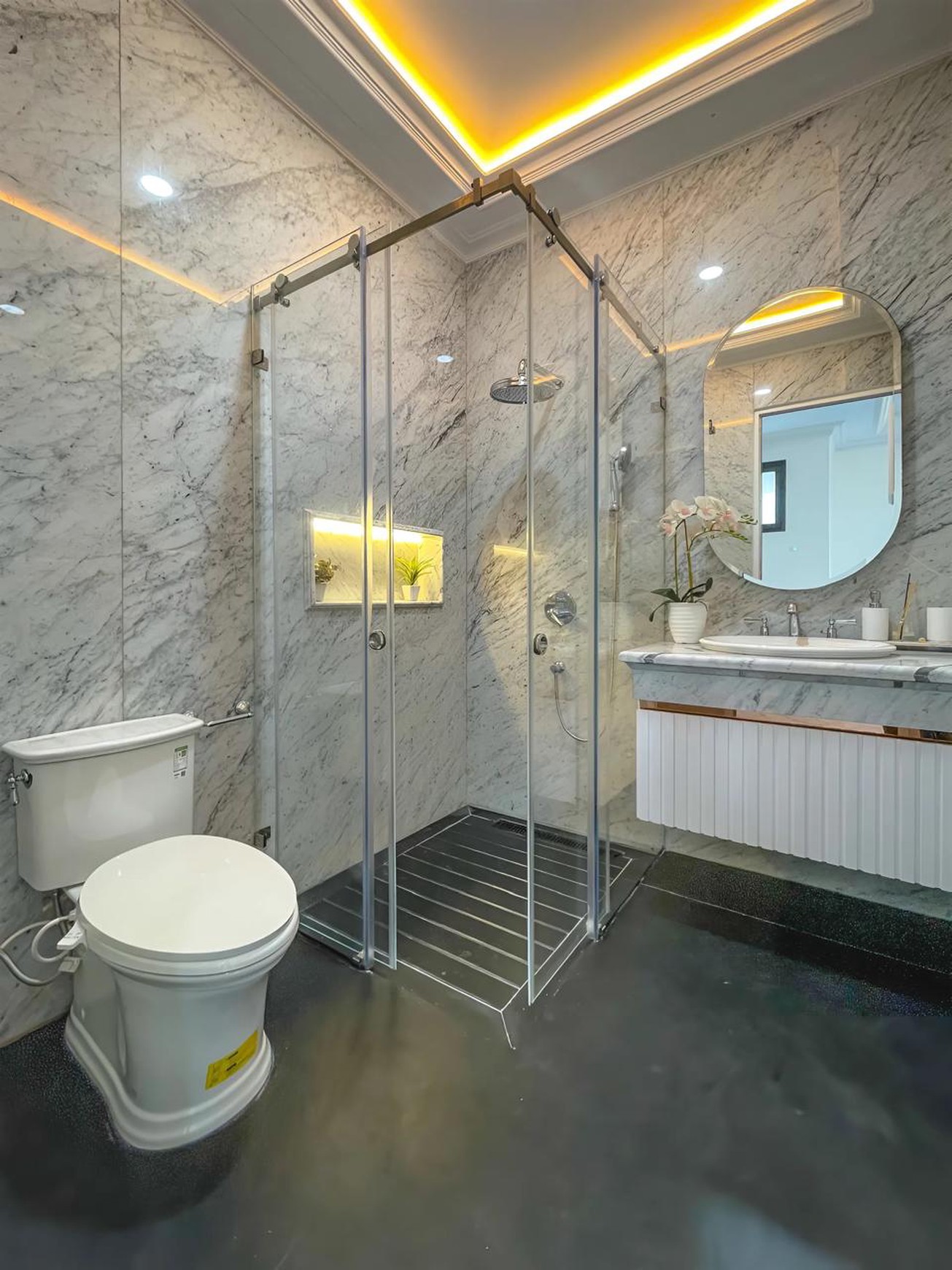 Rumah Hitung Tanah Area Cipete