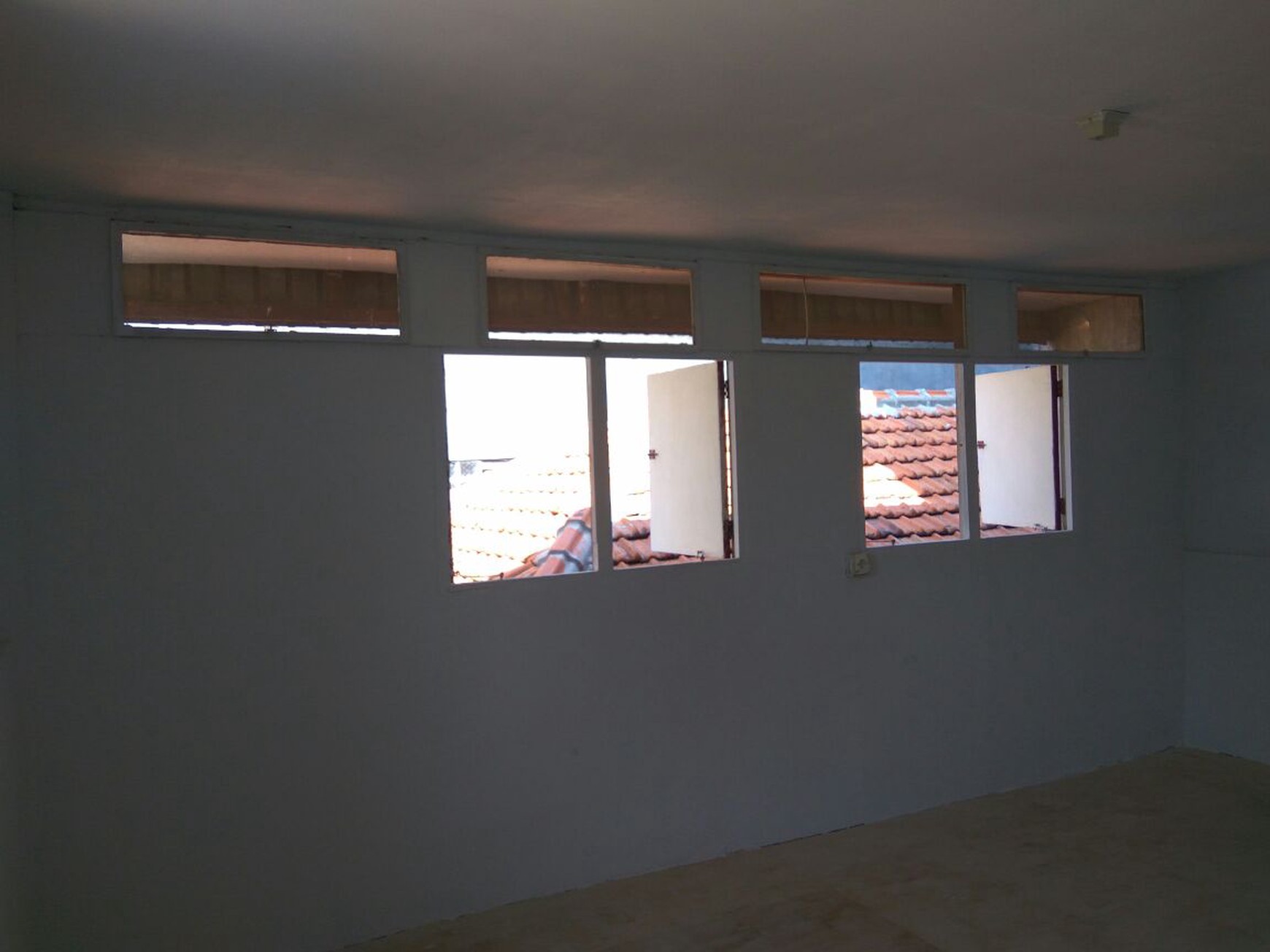 Jual atau Sewa Ruko murah harga terbaru Jln. KedungDoro Pusat Kota Surabaya