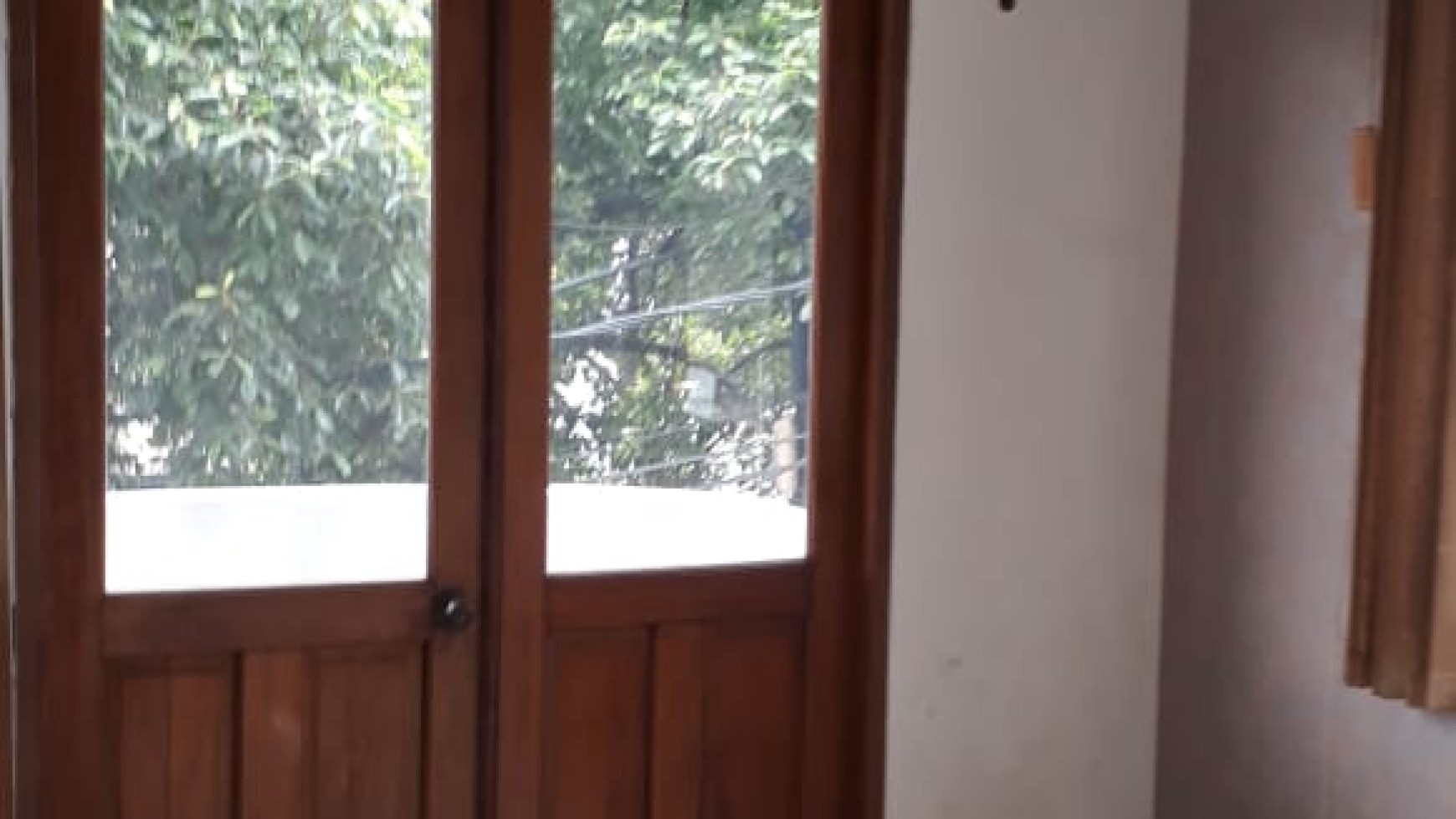 Rumah Usaha Yang Cocok Dijadikan Tempat Usaha Di Bintaro 5