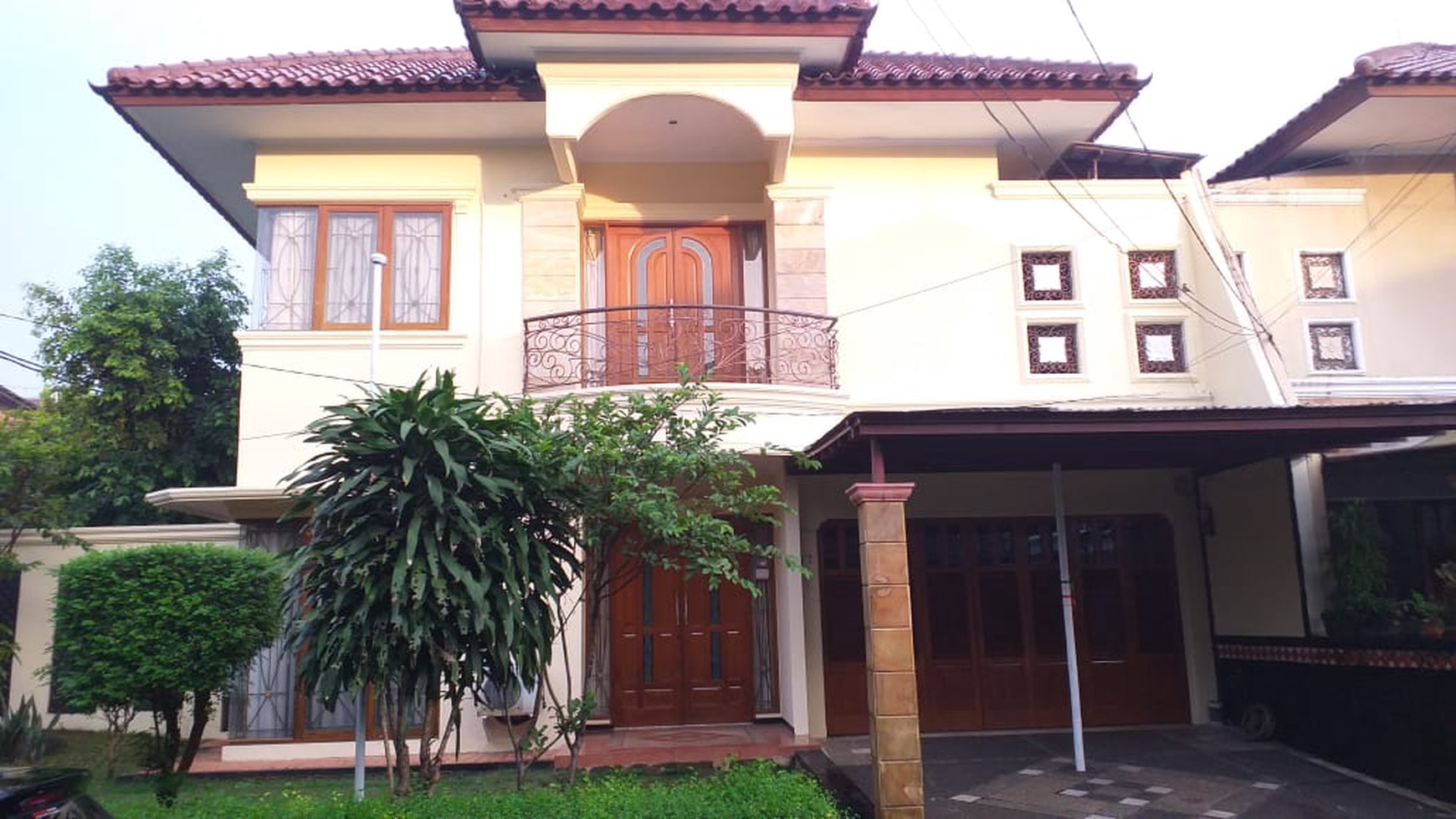 RUMAH CLUSTER - DIJUAL 2 Lantai di Pejaten, Jakarta Selatan.