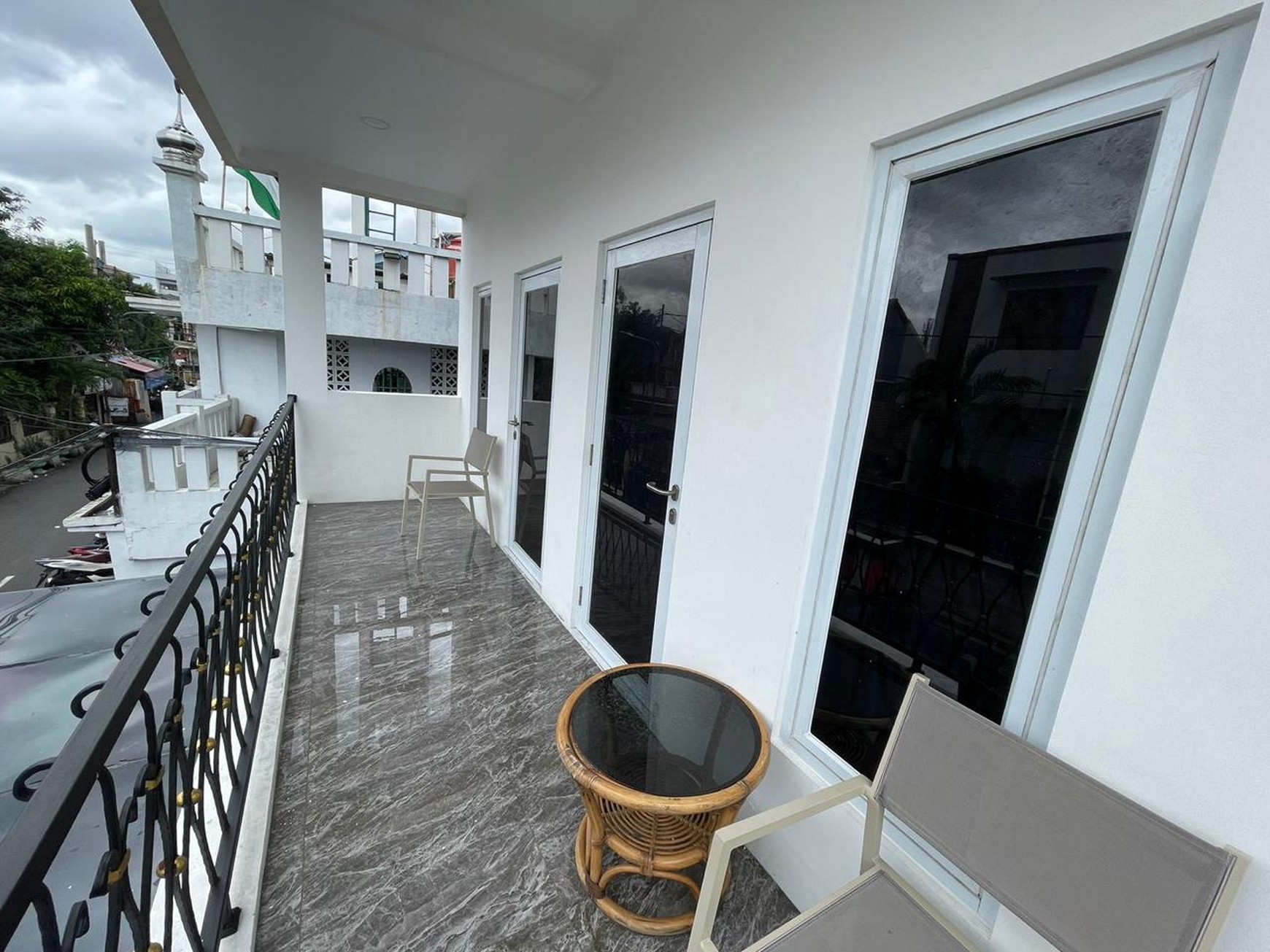 Rumah 2 Lantai Siap Huni dengan Hunian Nyaman dan Asri @Matraman, Jakarta Timur.