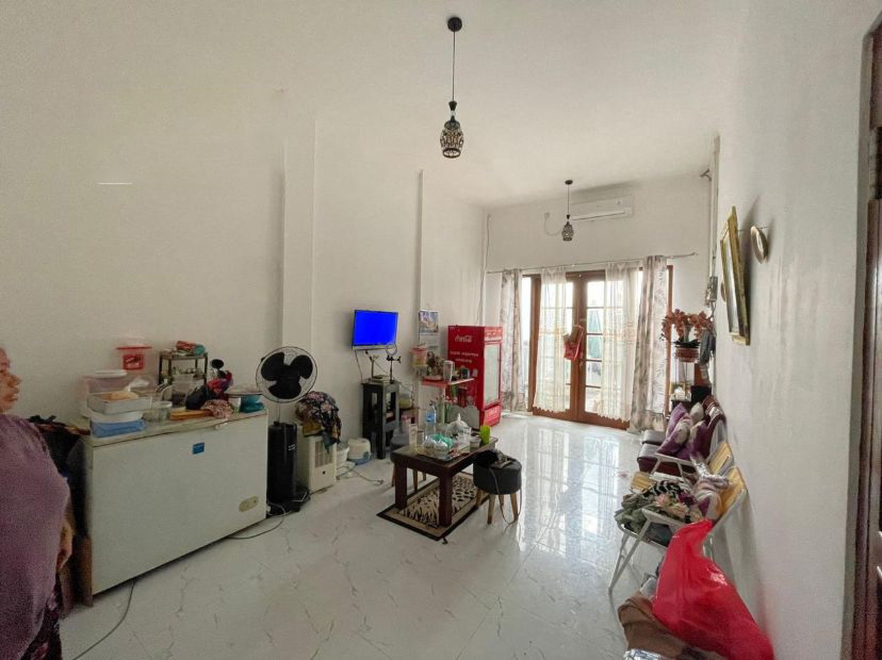 Rumah 2 Lantai Siap Huni dengan Hunian Nyaman dan Asri @Matraman, Jakarta Timur.