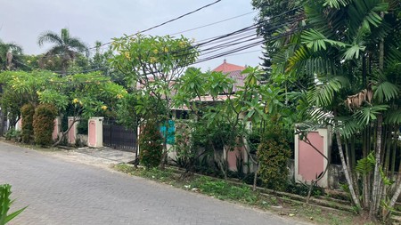 Dijual  Tanah hook + rumah tua layak Huni di komplek Pajak Juramangu