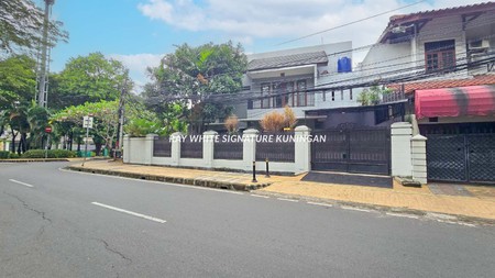 Rumah Hook Siap Huni di Jl Pacuan Kuda Raya Pulomas