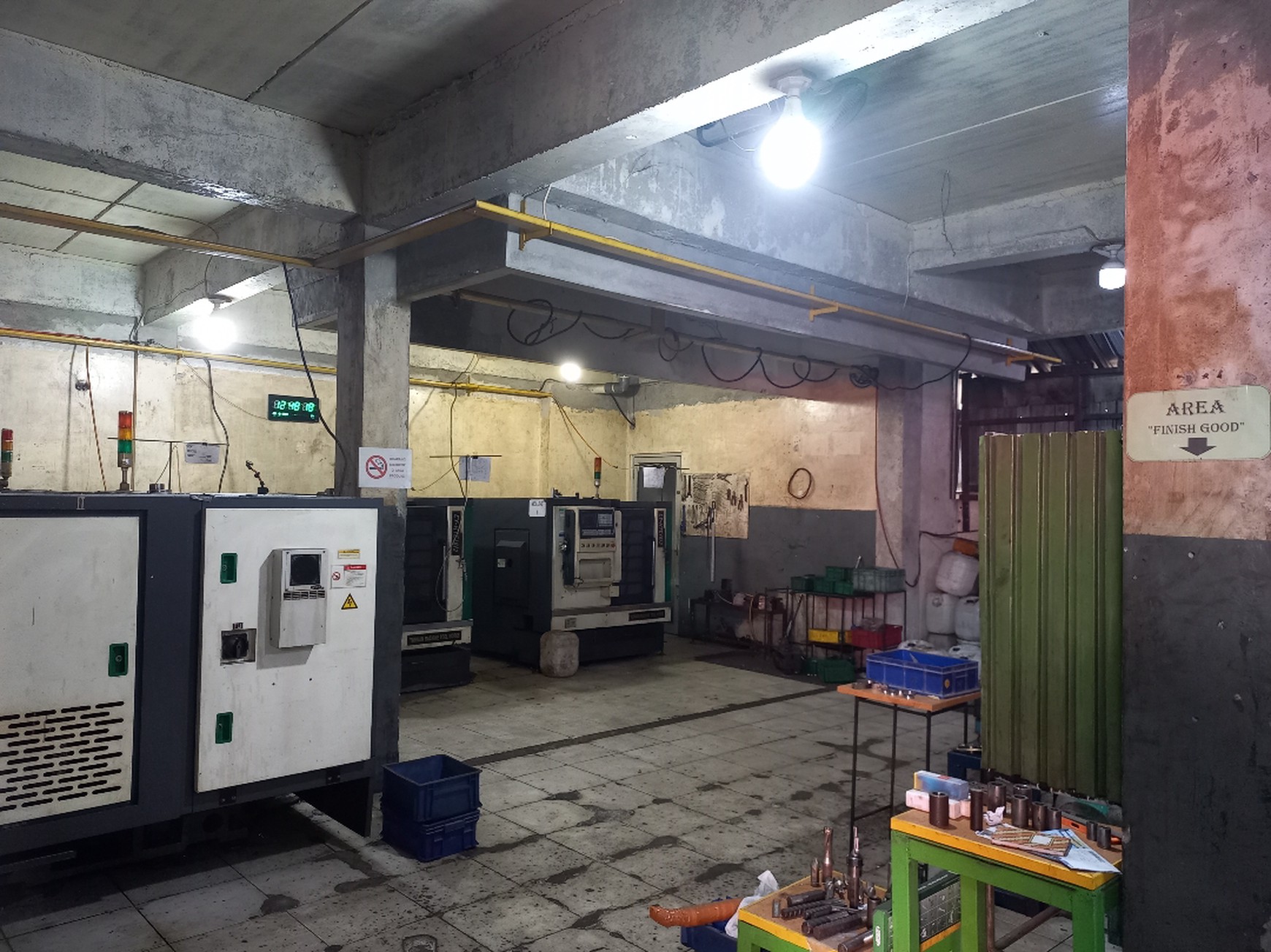 Ruko Komersil Murah Sentra Niaga Square di Pusat Bisnis Jababeka - 3 Unit Sekaligus!