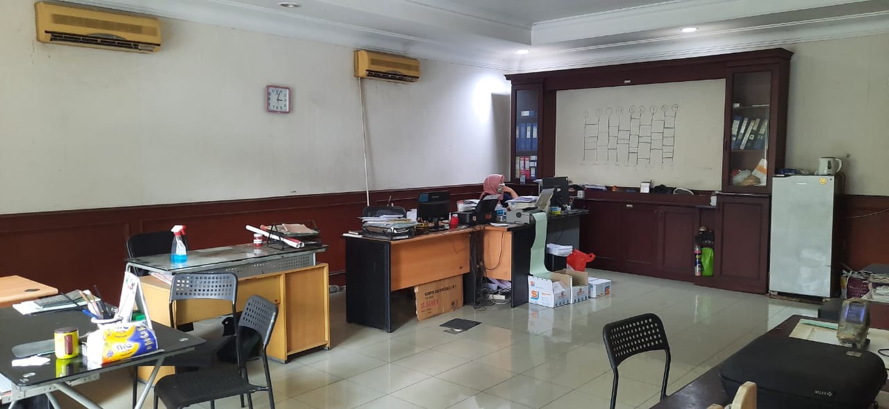 PABRIK SIAP PAKAI DI KAWASAN INDUSTRI JABABEKA TAHAP SATU DEKAT DENGAN PINTU TOL CIKARANG UTARA