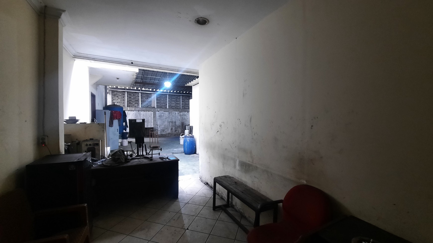 PABRIK SIAP PAKAI DI KAWASAN INDUSTRI JABABEKA TAHAP SATU DEKAT DENGAN PINTU TOL CIKARANG UTARA