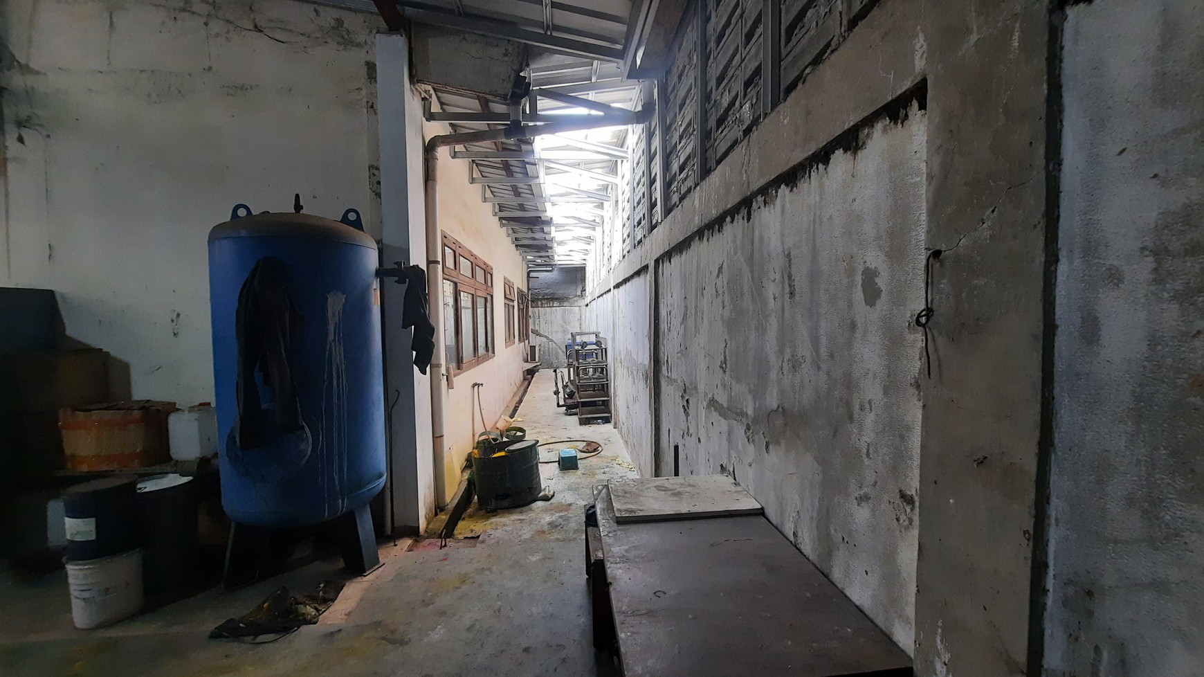 PABRIK SIAP PAKAI DI KAWASAN INDUSTRI JABABEKA TAHAP SATU DEKAT DENGAN PINTU TOL CIKARANG UTARA