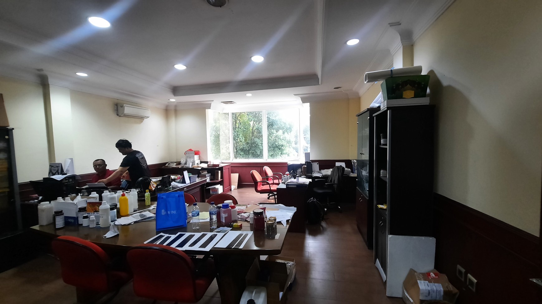 PABRIK SIAP PAKAI DI KAWASAN INDUSTRI JABABEKA TAHAP SATU DEKAT DENGAN PINTU TOL CIKARANG UTARA