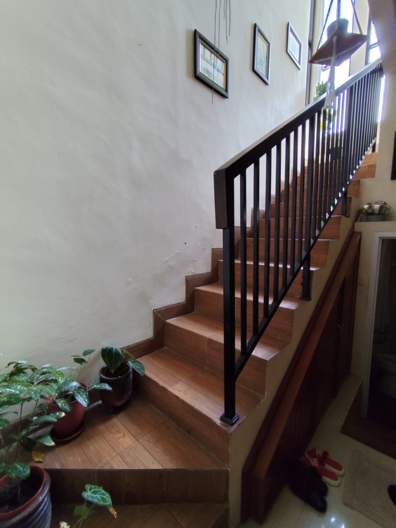 Rumah Dalam Perum Metro Harmoni, Wedomartani Ngemplak Sleman
