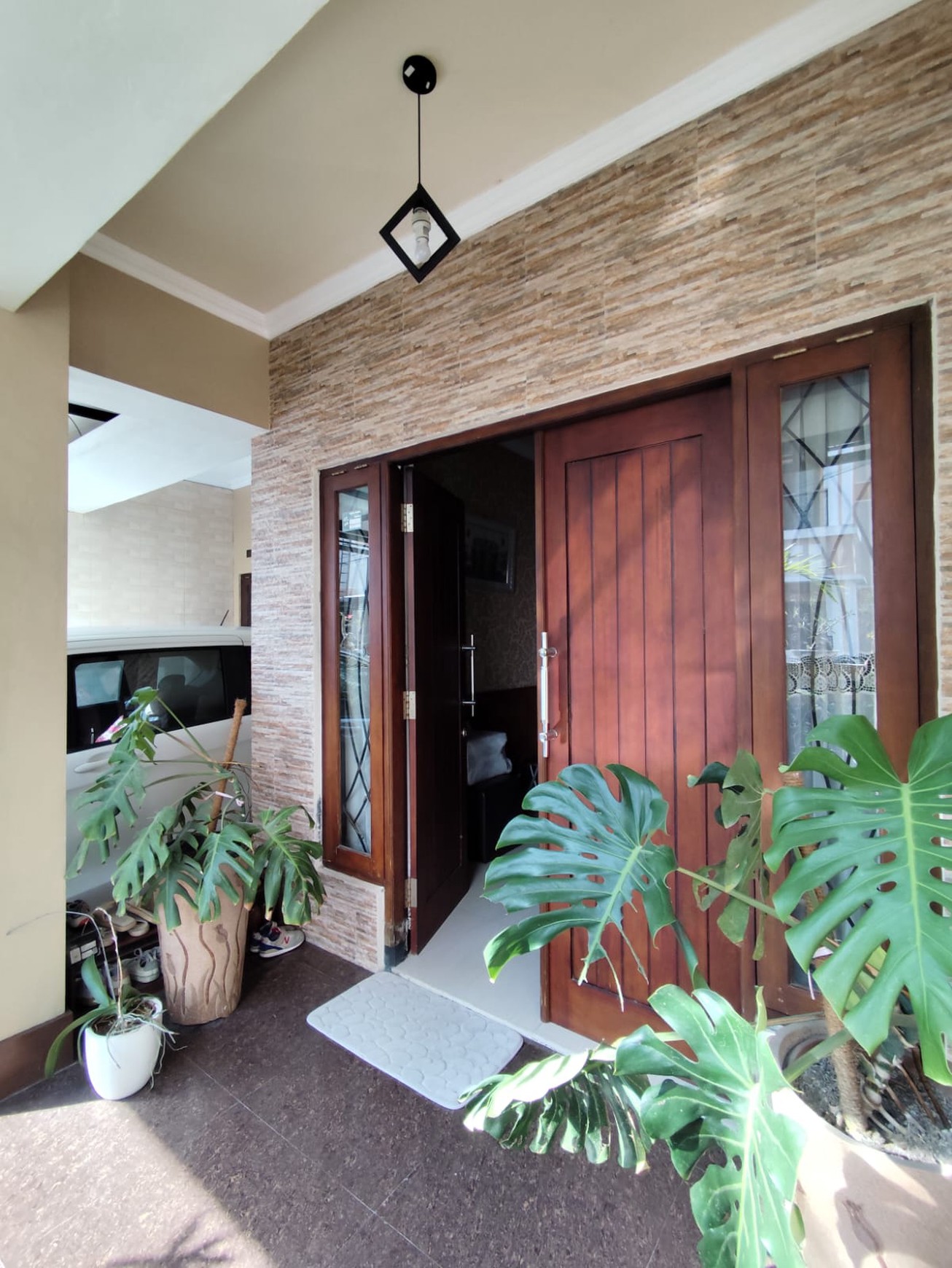Rumah Dalam Perum Metro Harmoni, Wedomartani Ngemplak Sleman