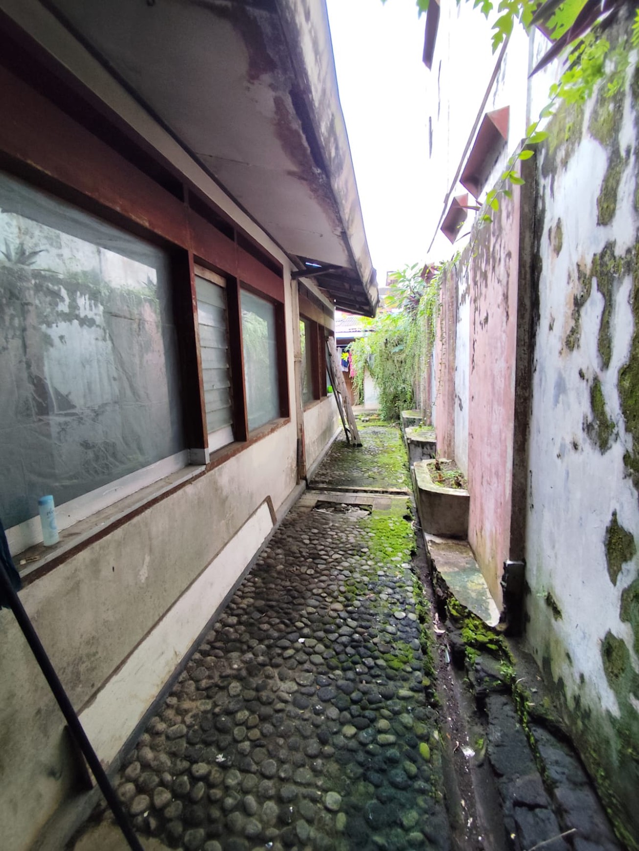 Tanah Bonus Bangunan Dekat Kampus UNY Caturtunggal Depok Sleman